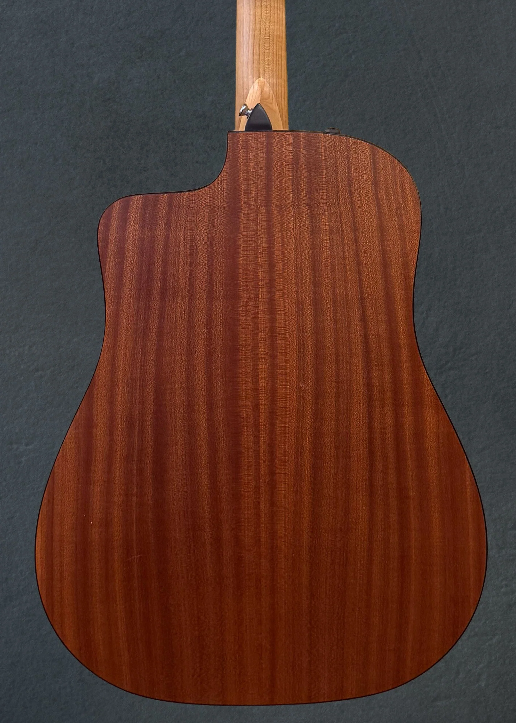 USED 110CE Sapele '23 - Image 4