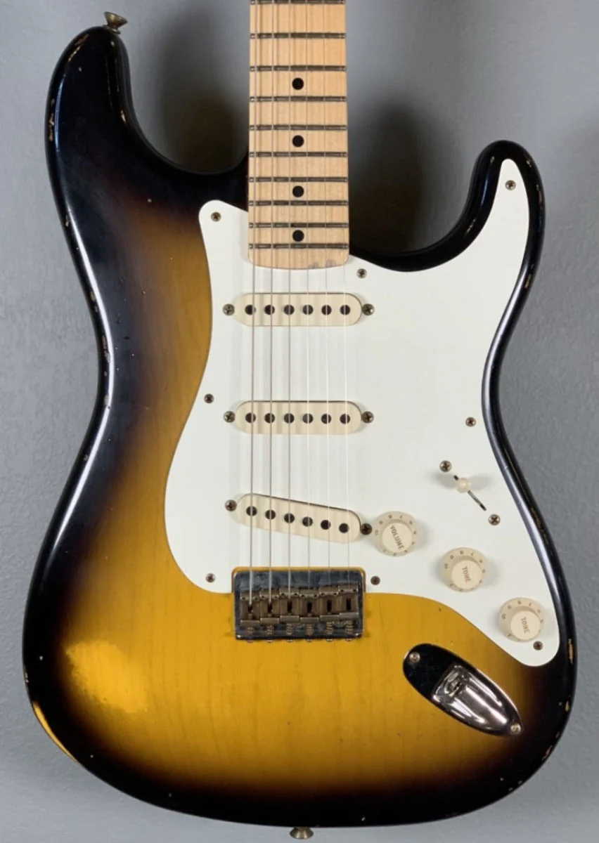 1957 Relic Hardtail Strat-2 Tone Sunburst - Image 2