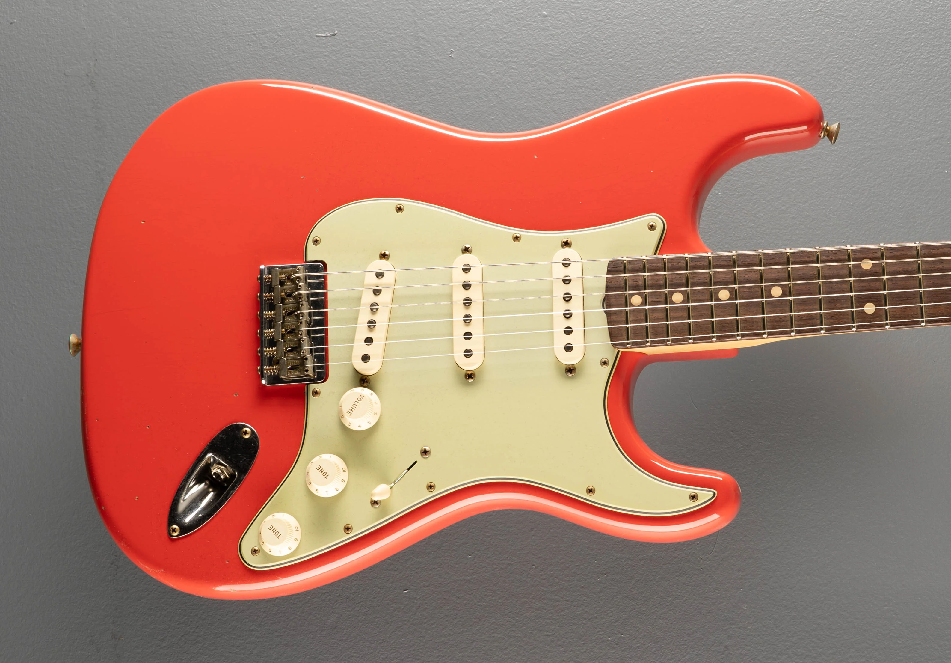 1960 Journeyman Relic Hardtail Stratocaster - Fiesta Red