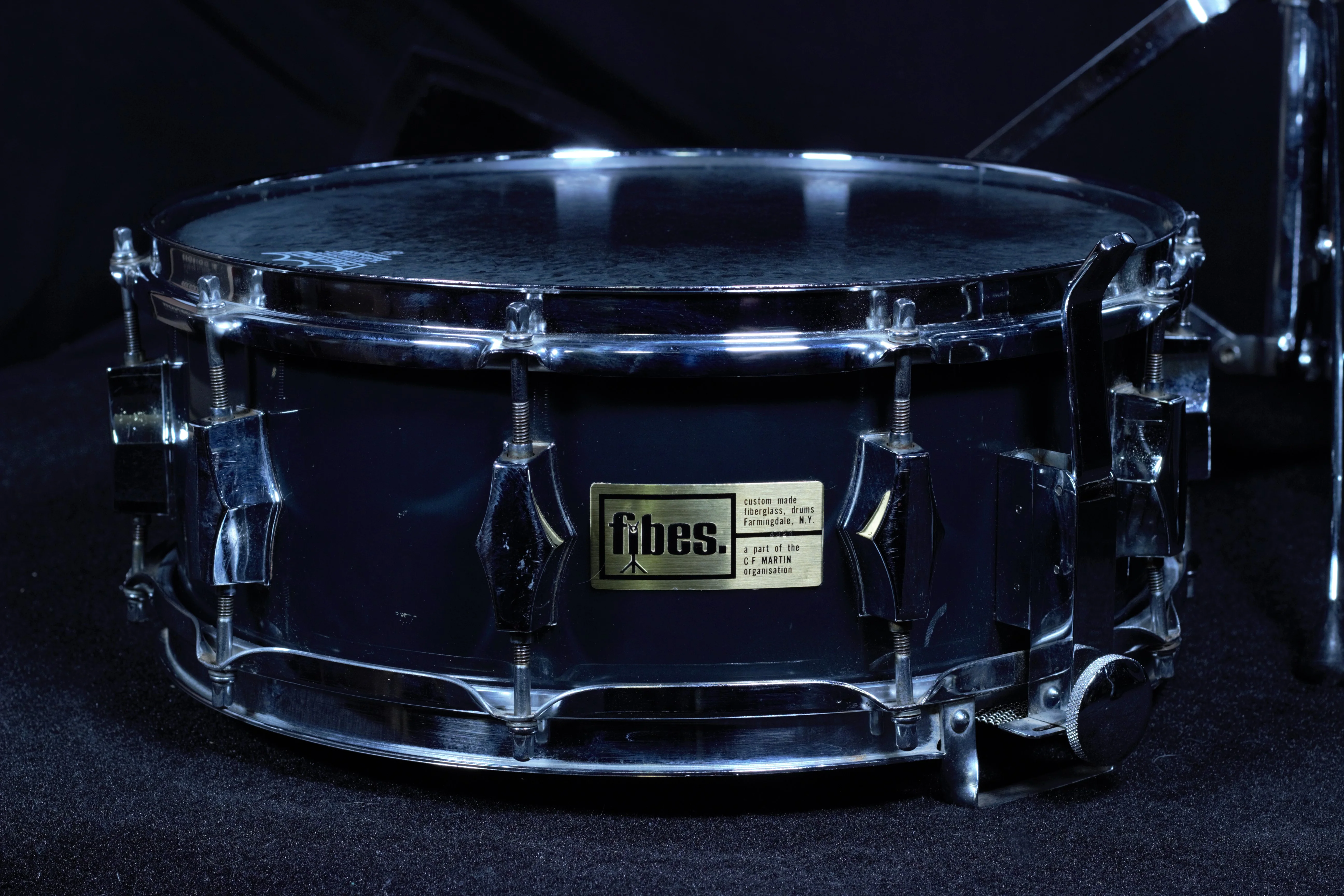 1970s Fiberglass/Acrylic Combo Shell Pack - Image 5