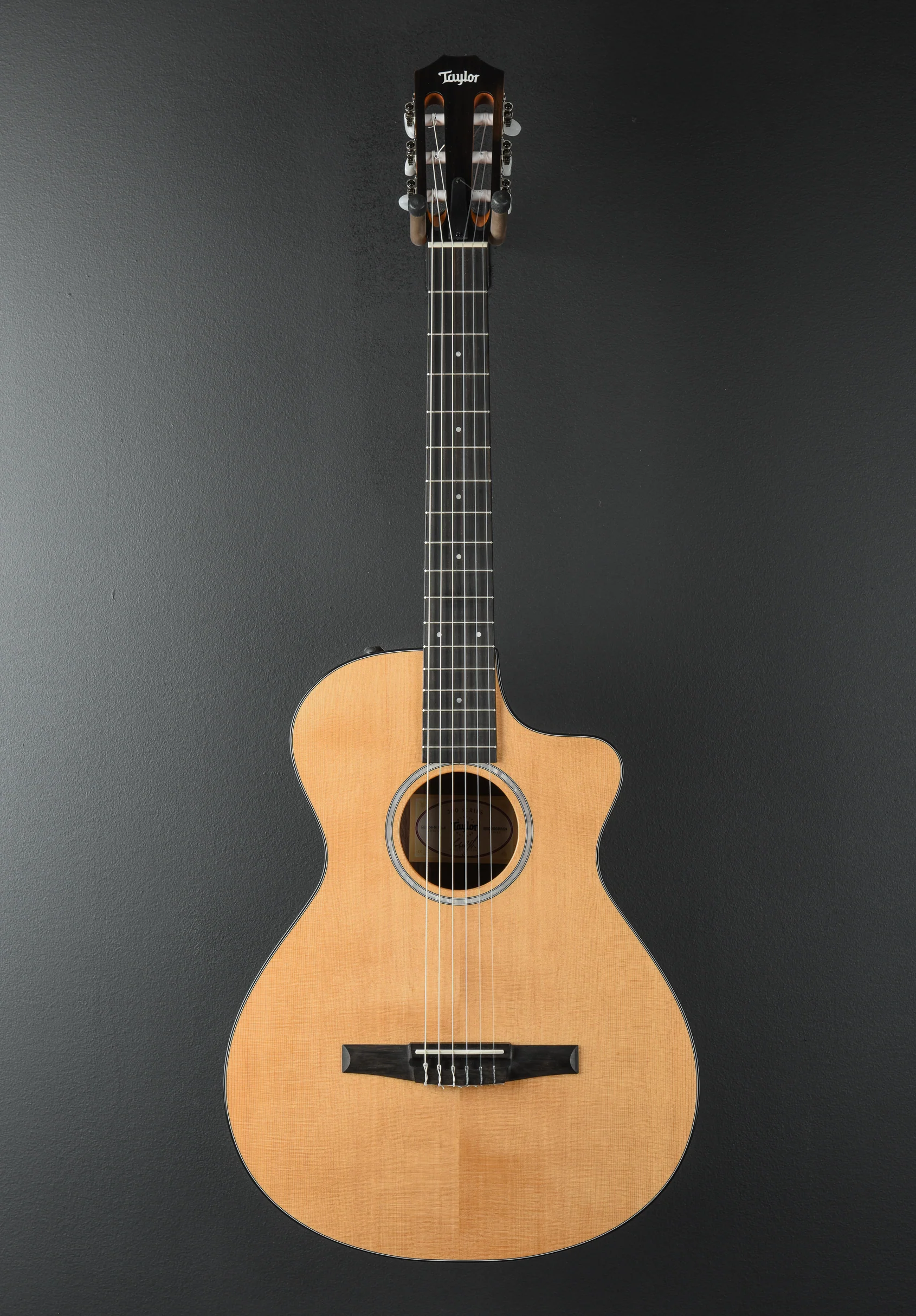 USED 212CE-N Plus '25 - Image 3