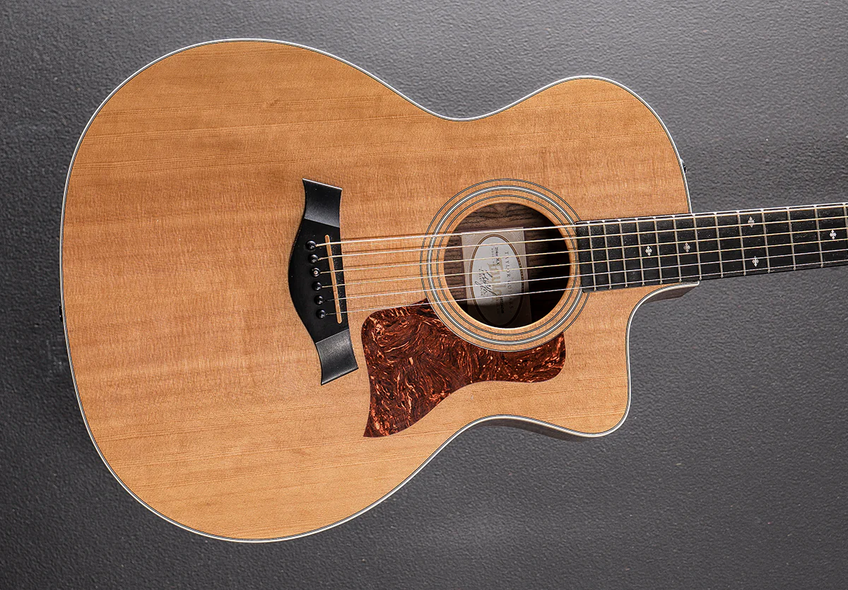USED 214CE DLX '14