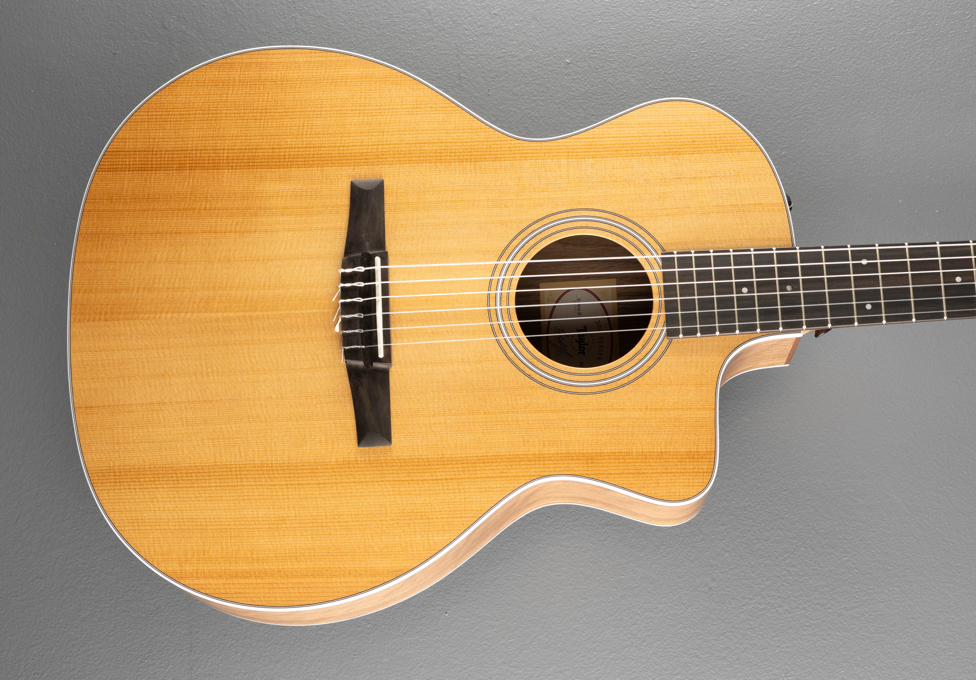 USED 214CE-N Walnut '26