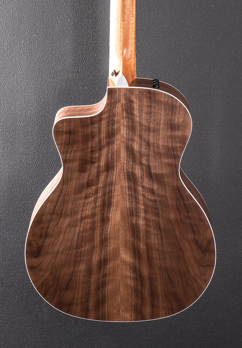 USED 214CE-N Walnut '26 - Image 4