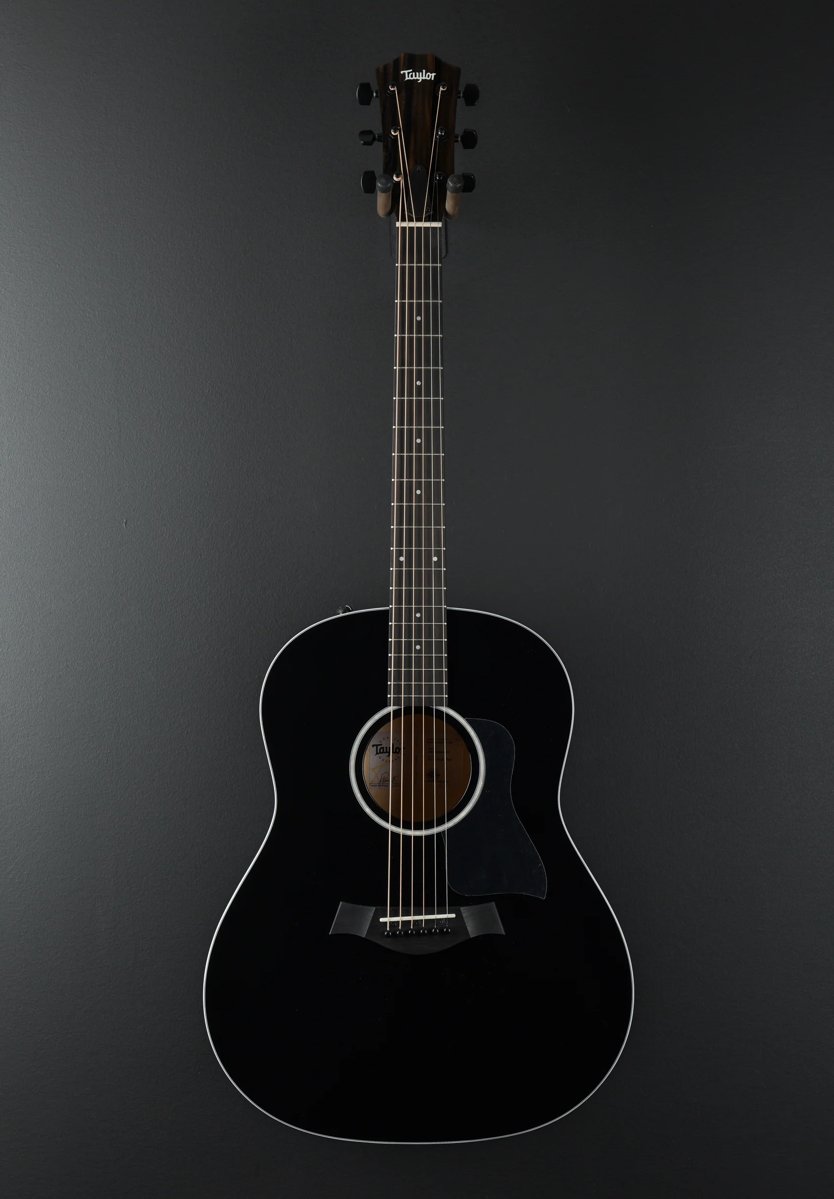 USED 217E Blk Plus '25 - Image 3