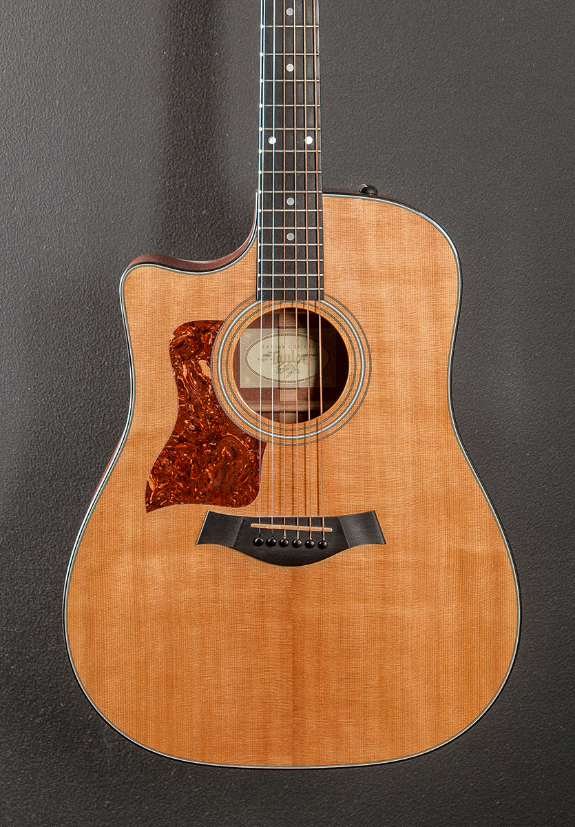 USED 310CE Left Hand '10 - Image 2