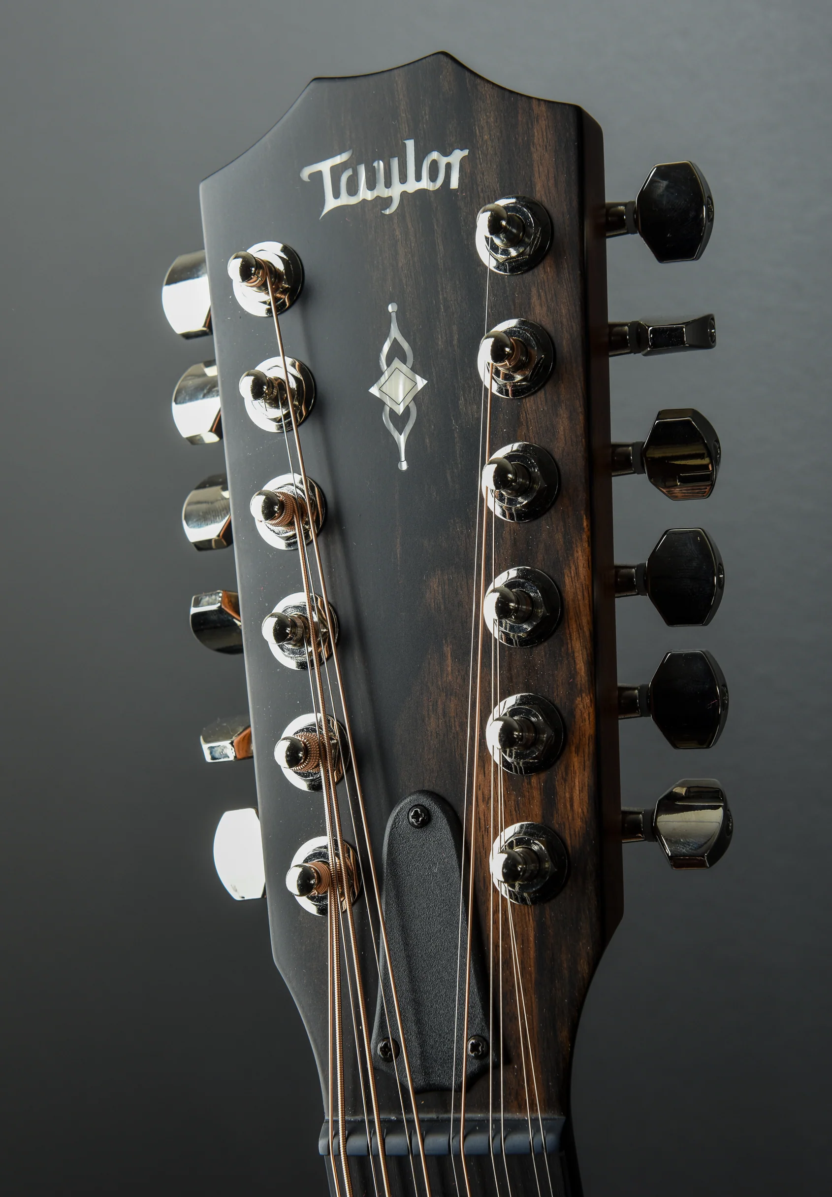 USED 352CE 12 String '24 - Image 6