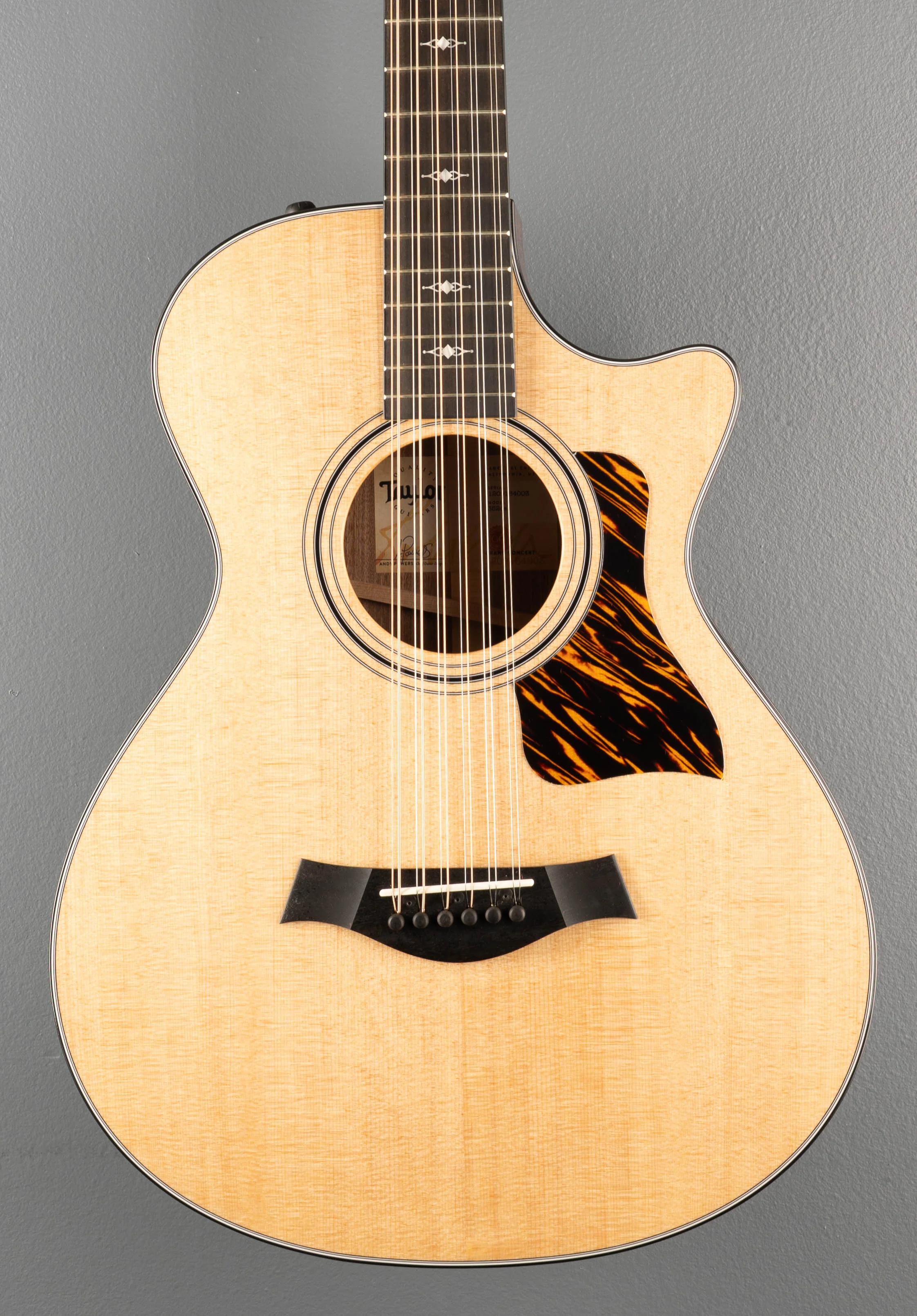 USED 352CE 12 String, '24 - Image 2