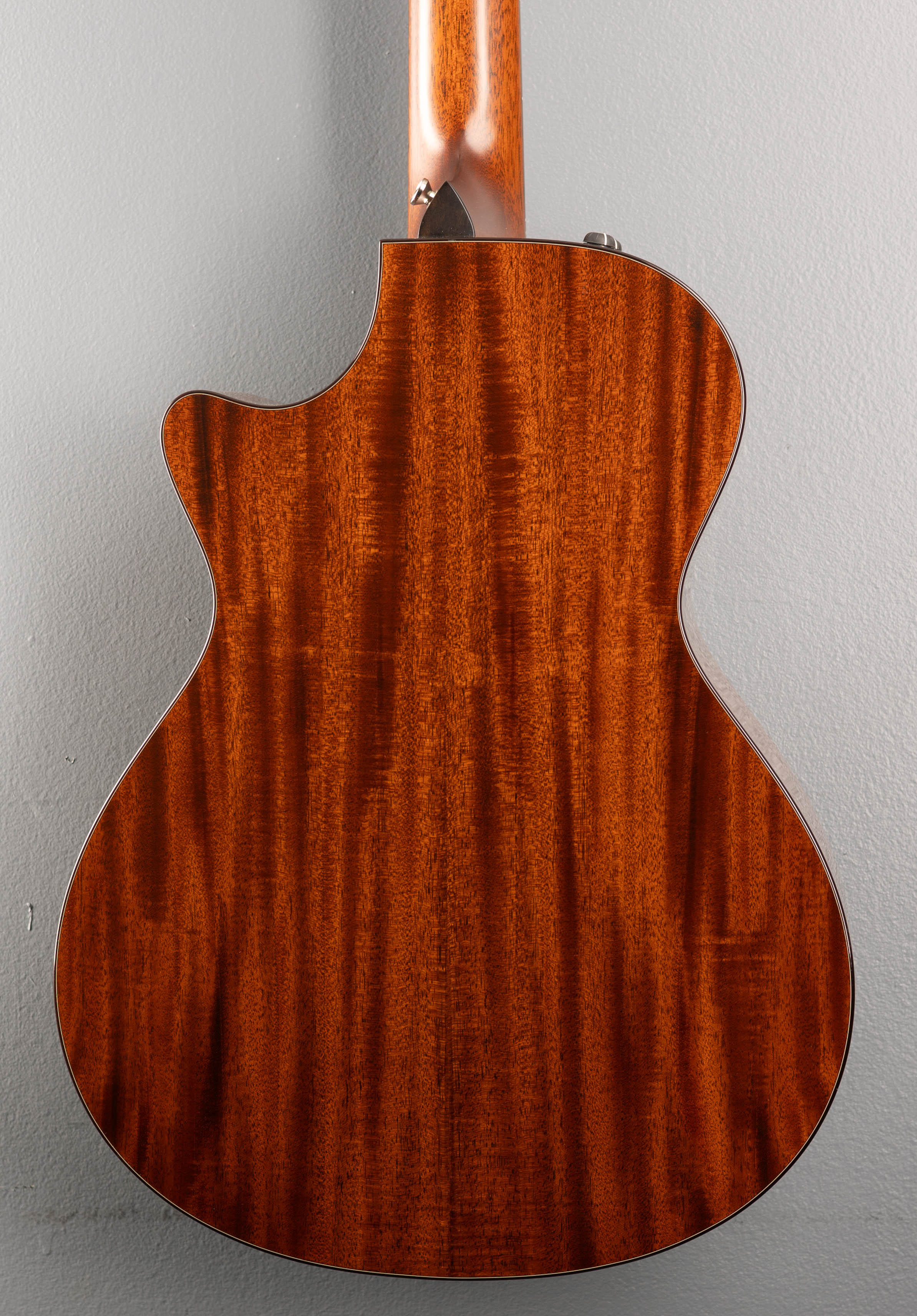 USED 552CE 12 String '21 - Image 4