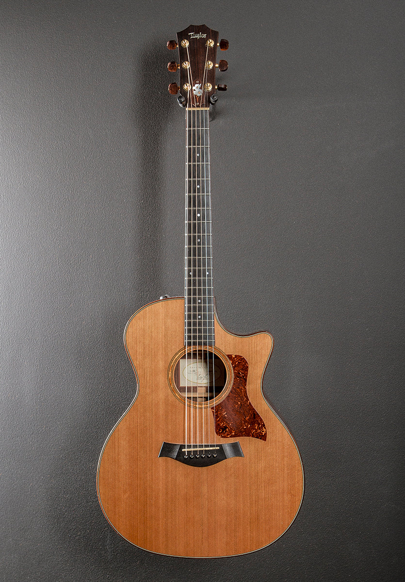 USED 714CE '05 - Image 3