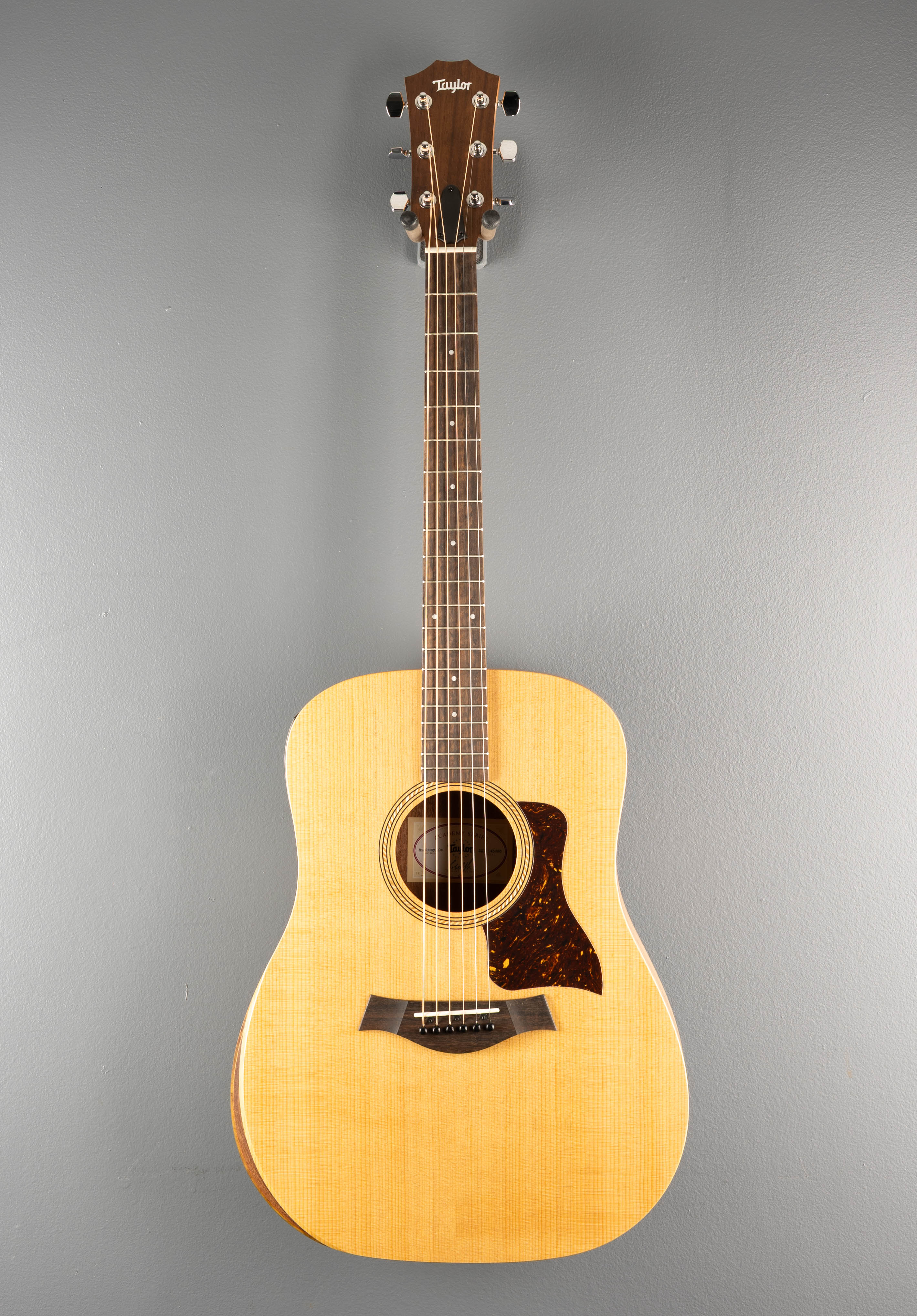 Academy 10E - Sitka Spruce w/Walnut - Image 3