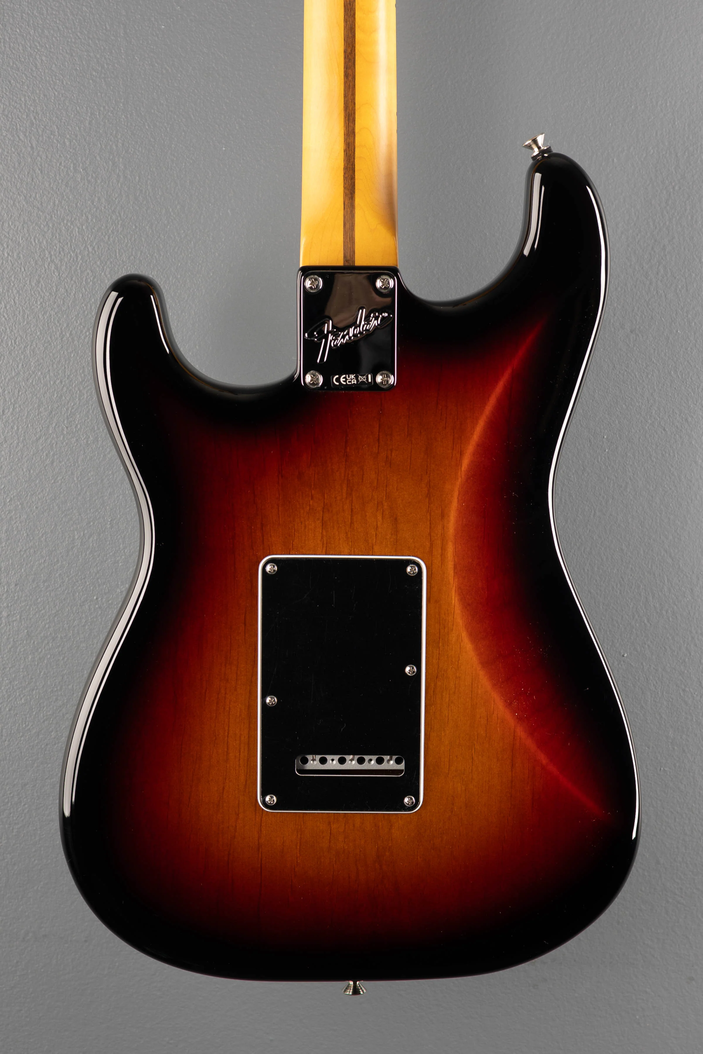 American Professional Classic Stratocaster - 3 Color Sunburst w/ Maple - Image 5