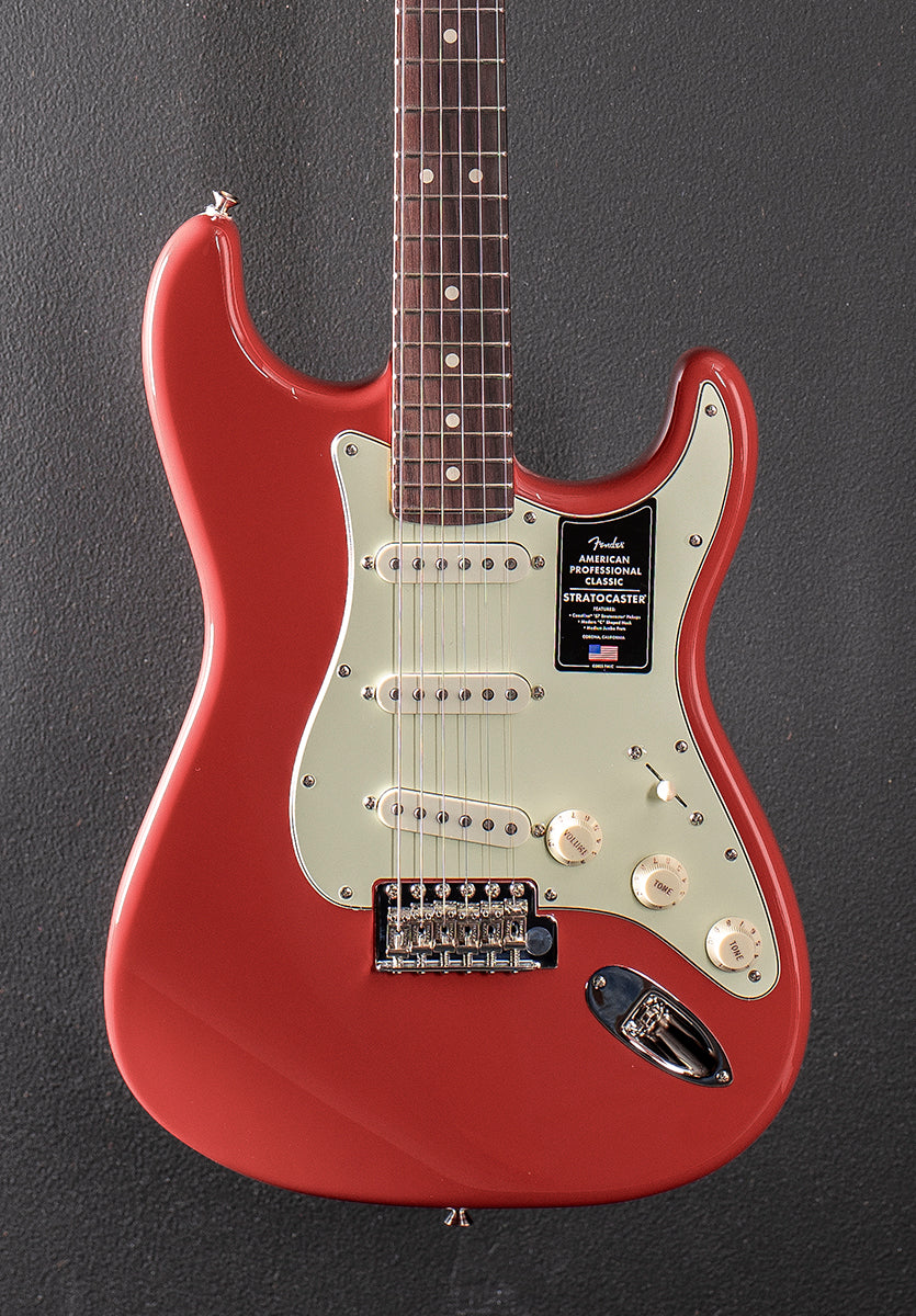 American Professional Classic Stratocaster - Faded Dakota Red w/Rosewood - Image 2