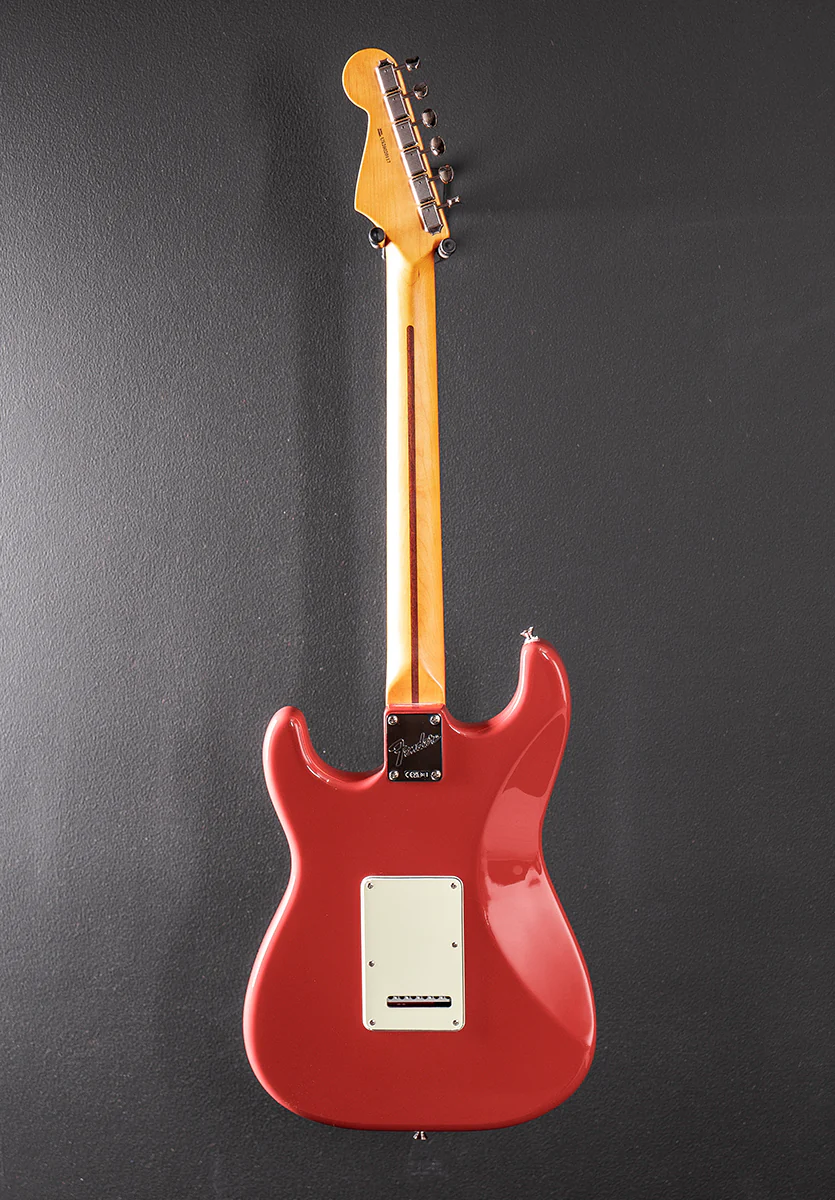 American Professional Classic Stratocaster - Faded Dakota Red w/Rosewood - Image 5