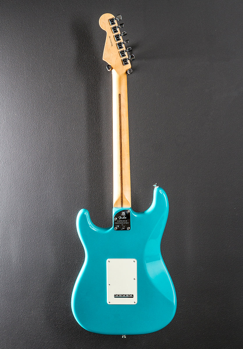 American Professional II Stratocaster – Miami Blue w/Rosewood - Image 5