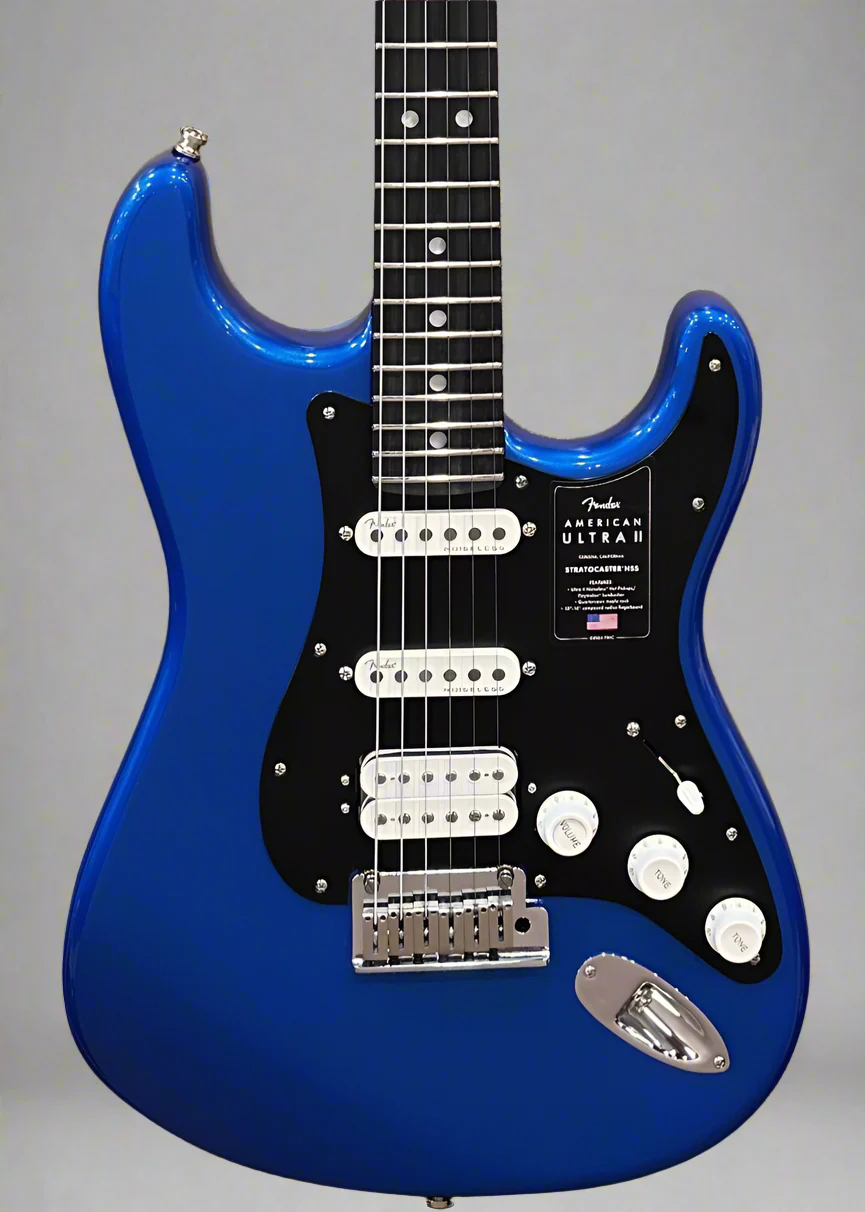 American Ultra II Stratocaster® HSS - Image 2