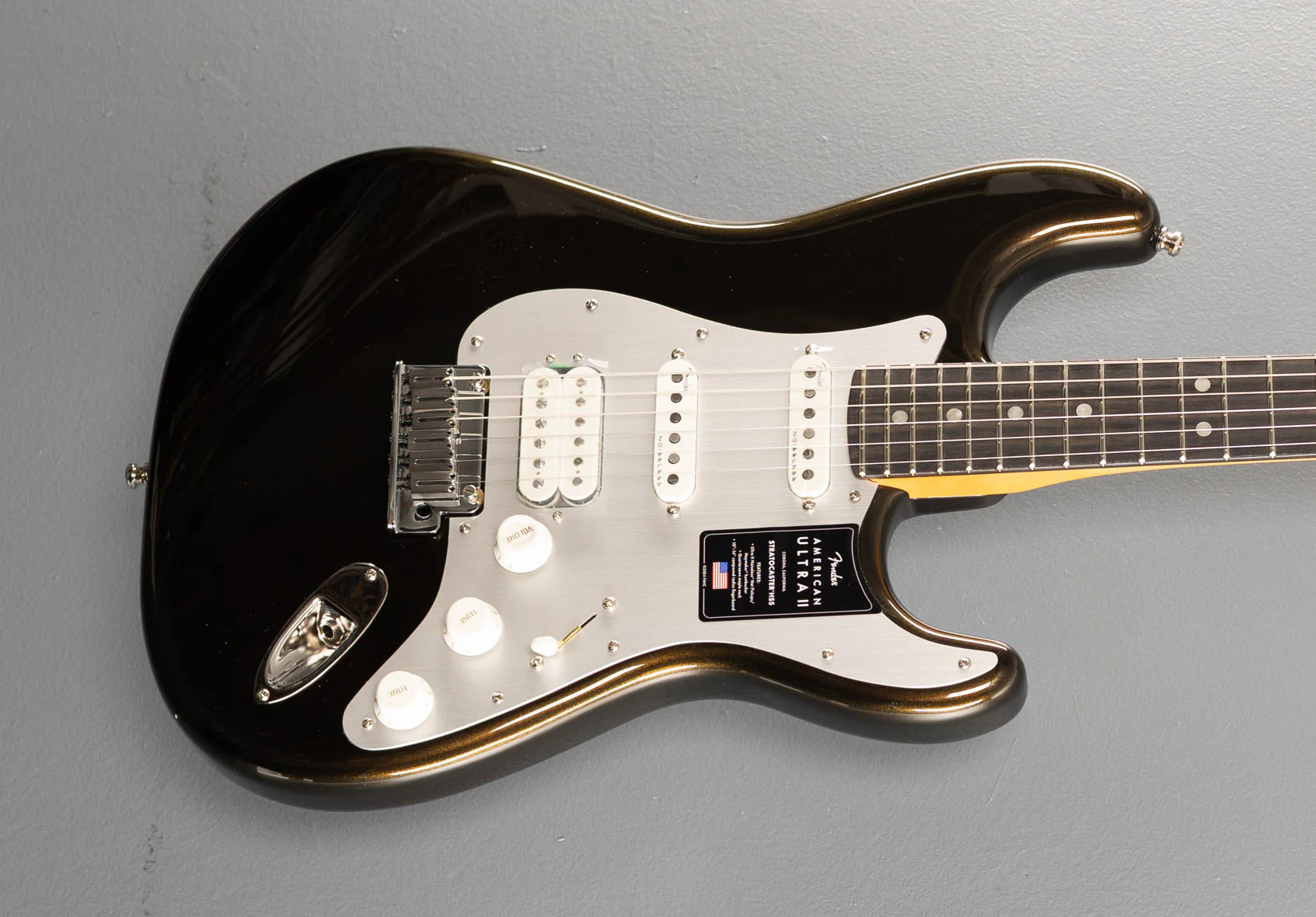 American Ultra II Stratocaster HSS - Texas Tea