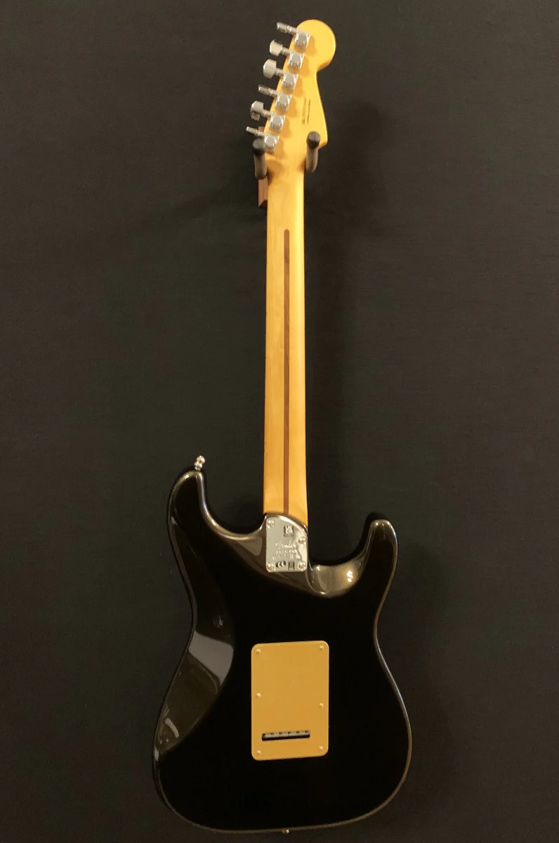 AMERICAN ULTRA STRATOCASTER® LEFT-HAND - Image 5