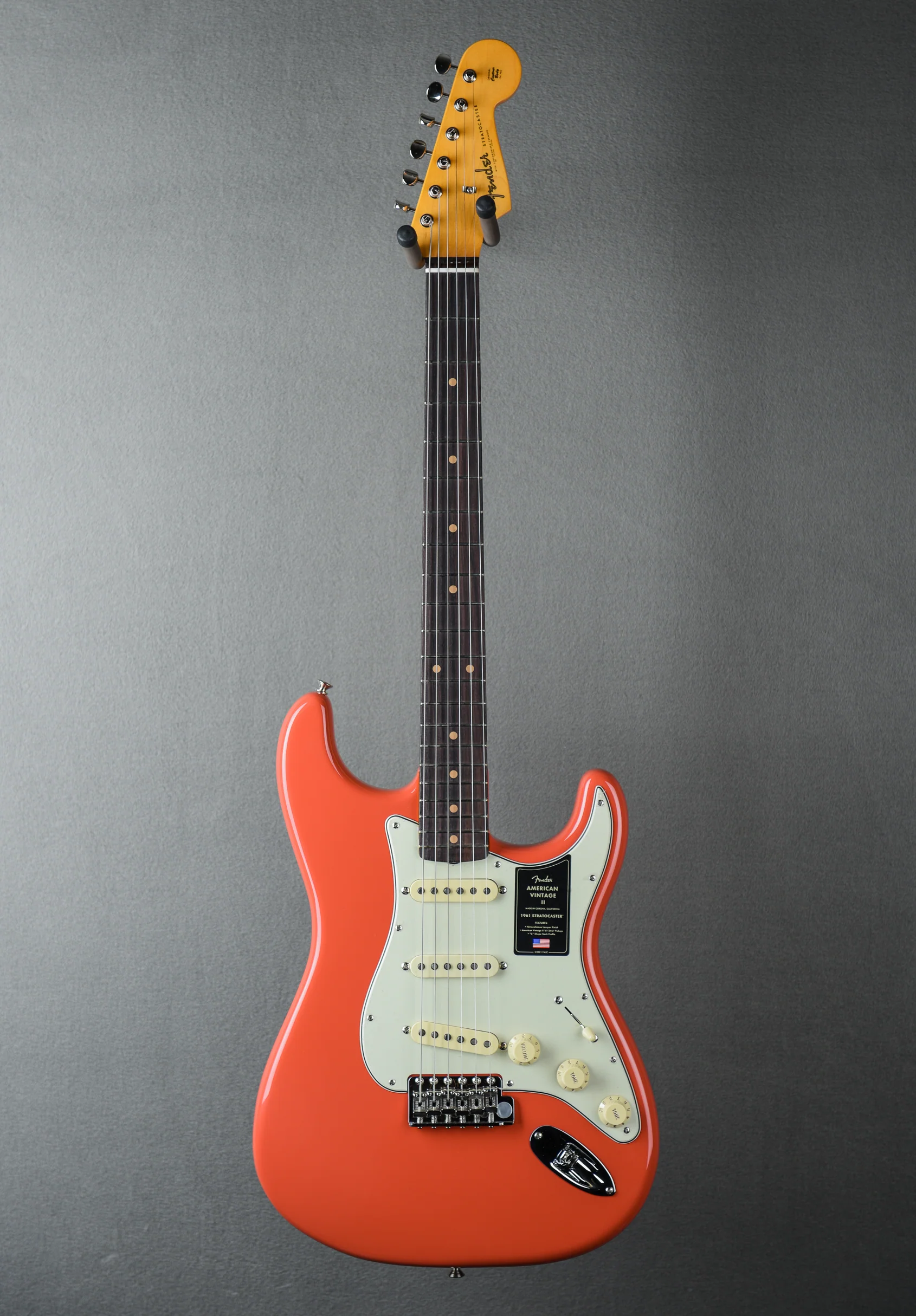 American Vintage II 1961 Stratocaster - Fiesta Red - Image 3