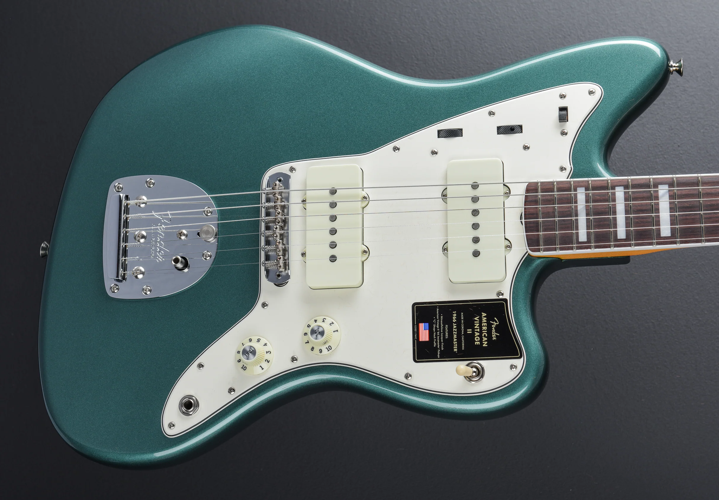 American Vintage II 1966 Jazzmaster - Sherwood Green Metallic