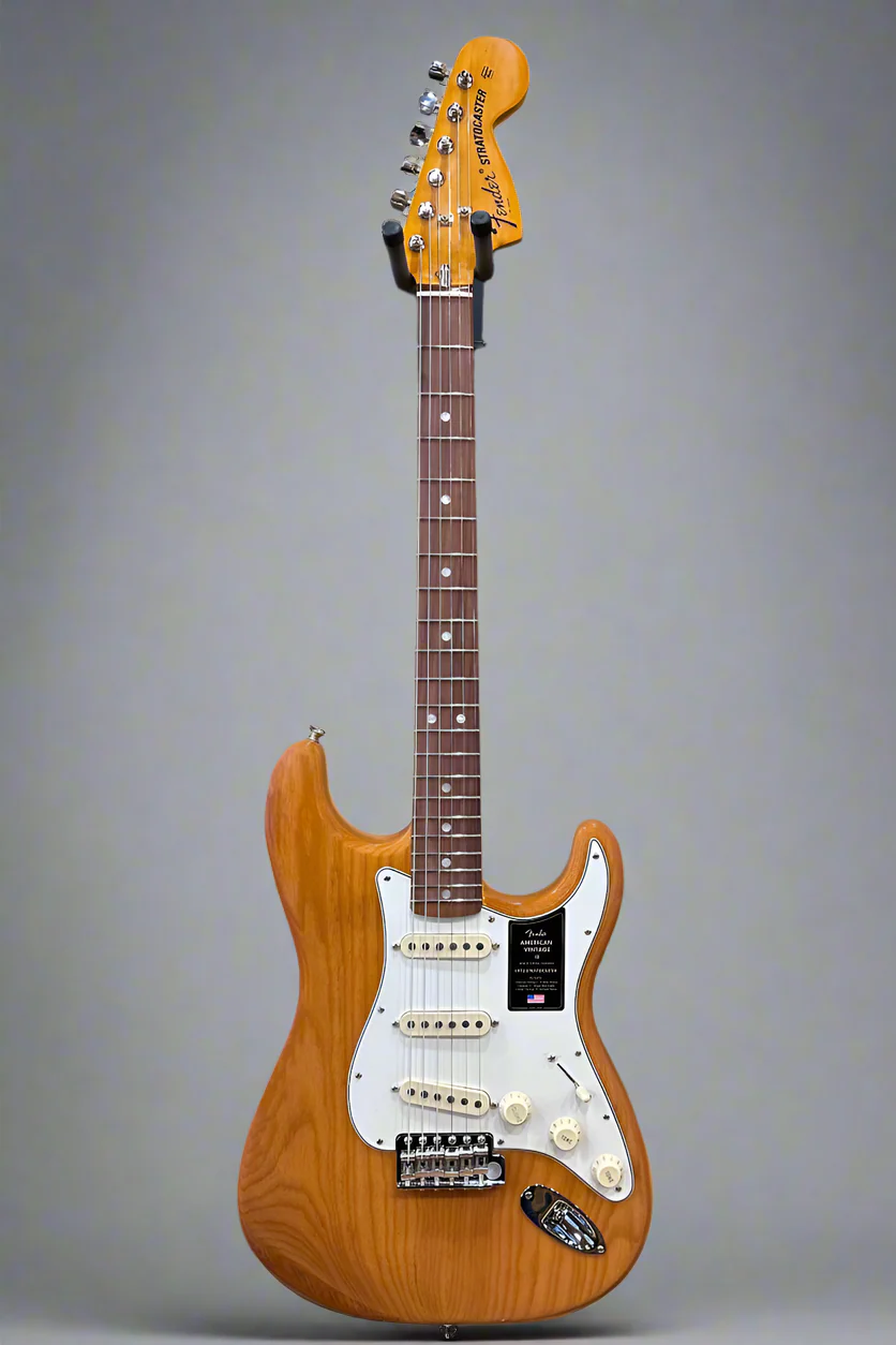 American Vintage II 1973 Stratocaster - Aged Natural w/Rosewood - Image 3