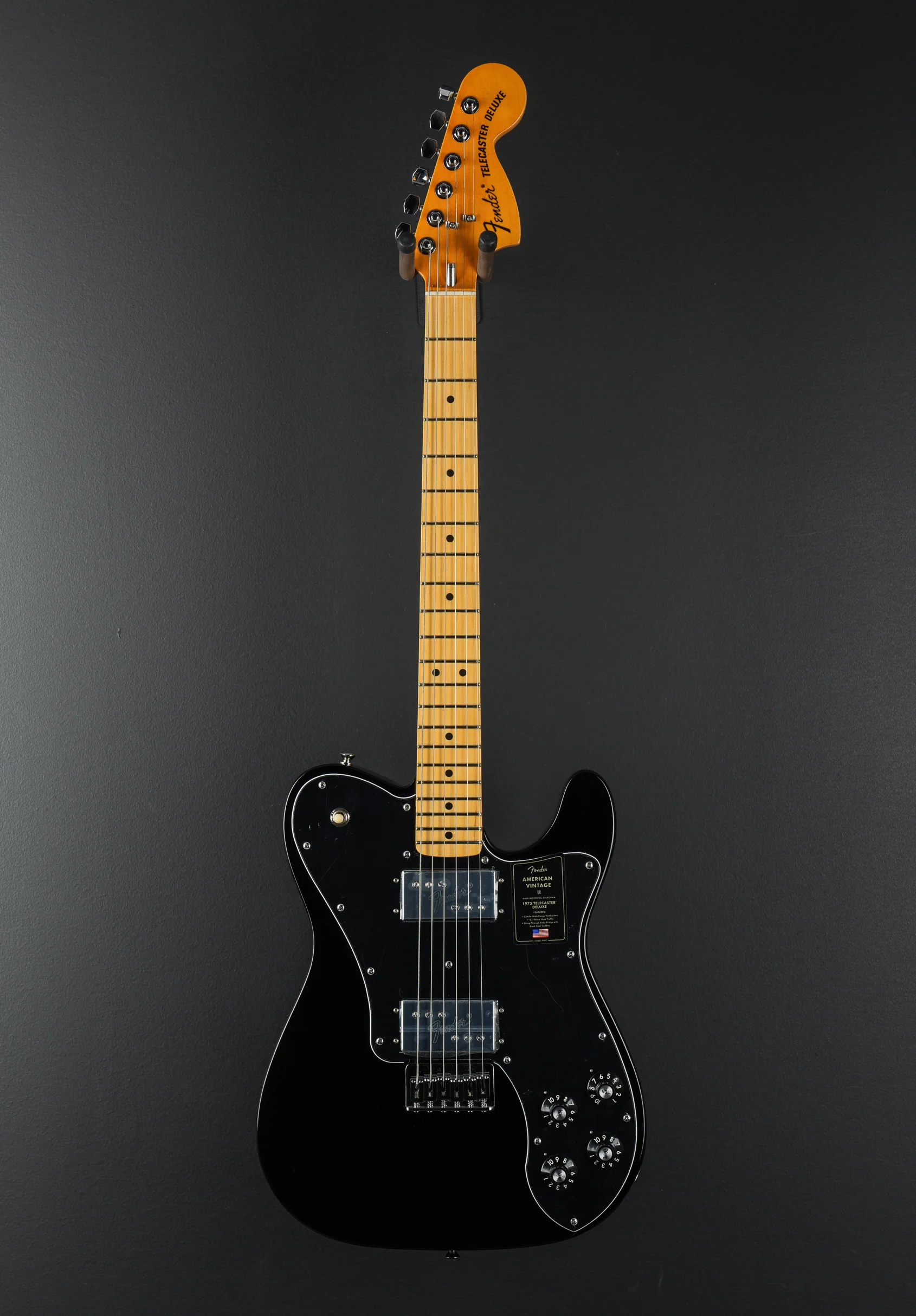 American Vintage II 1975 Telecaster Deluxe - Black - Image 3