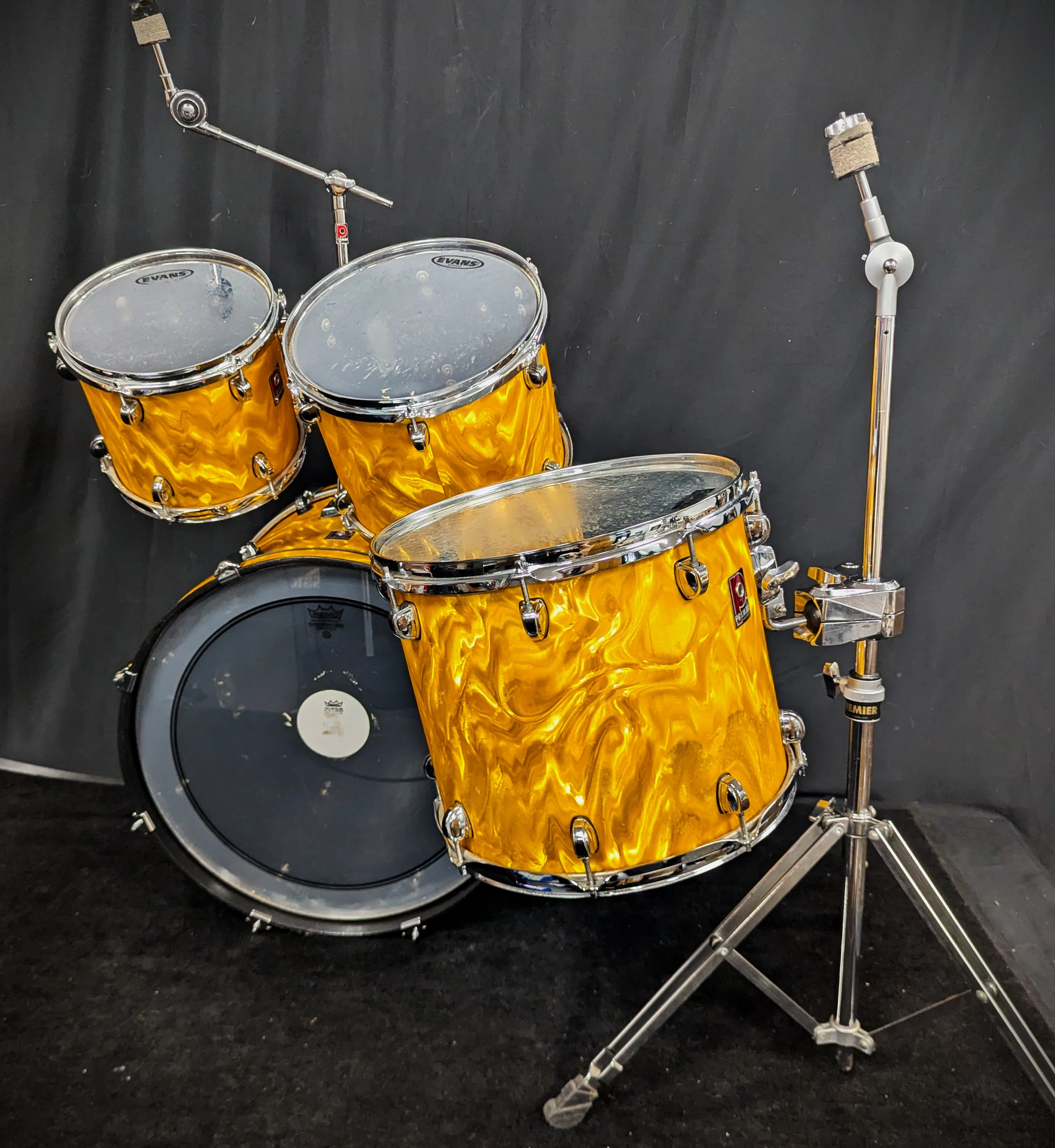 APK Yellow Satin Flame 4-Piece Shell Pack with Cymbal/Tom Stand - Image 19
