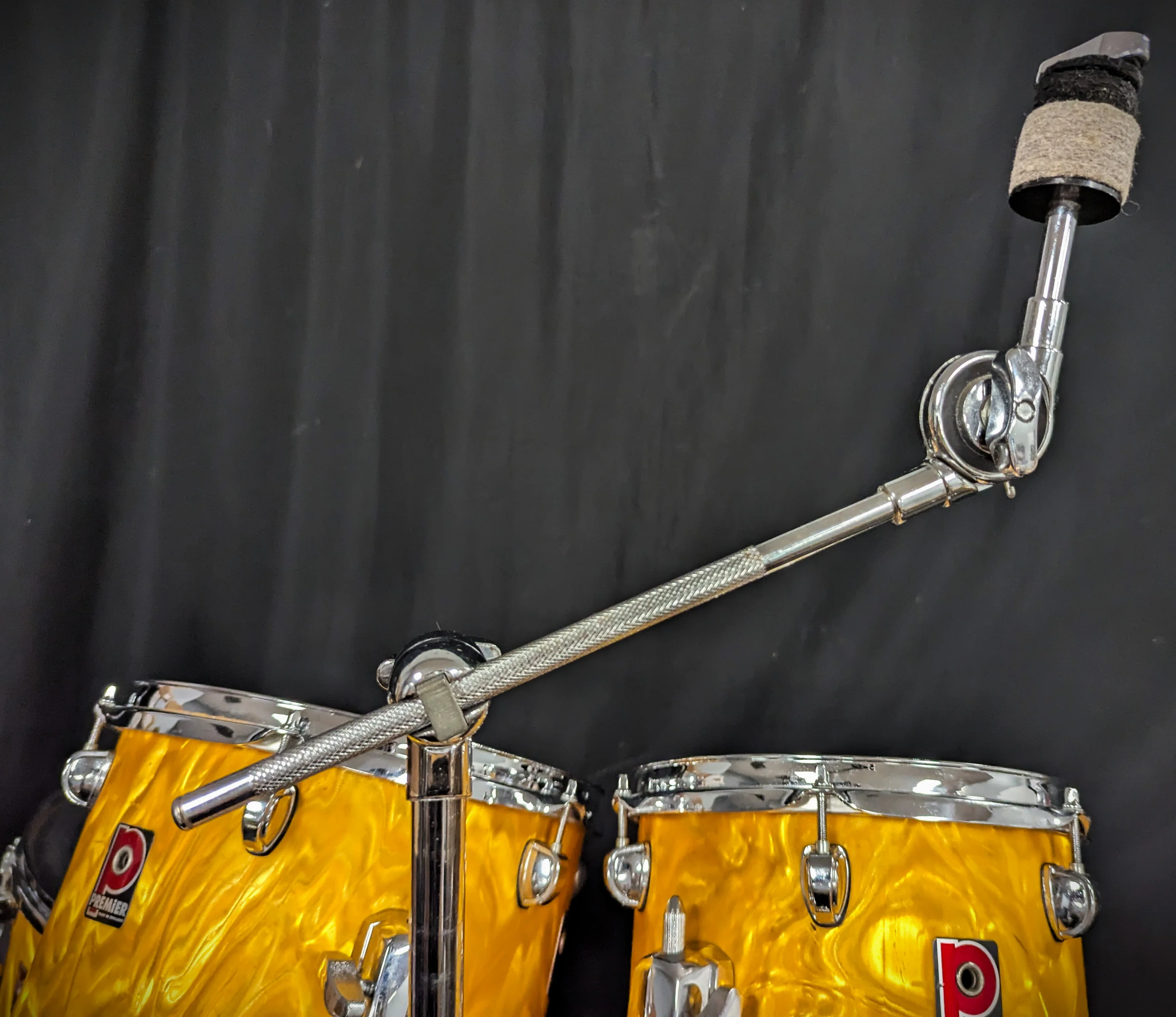 APK Yellow Satin Flame 4-Piece Shell Pack with Cymbal/Tom Stand - Image 5