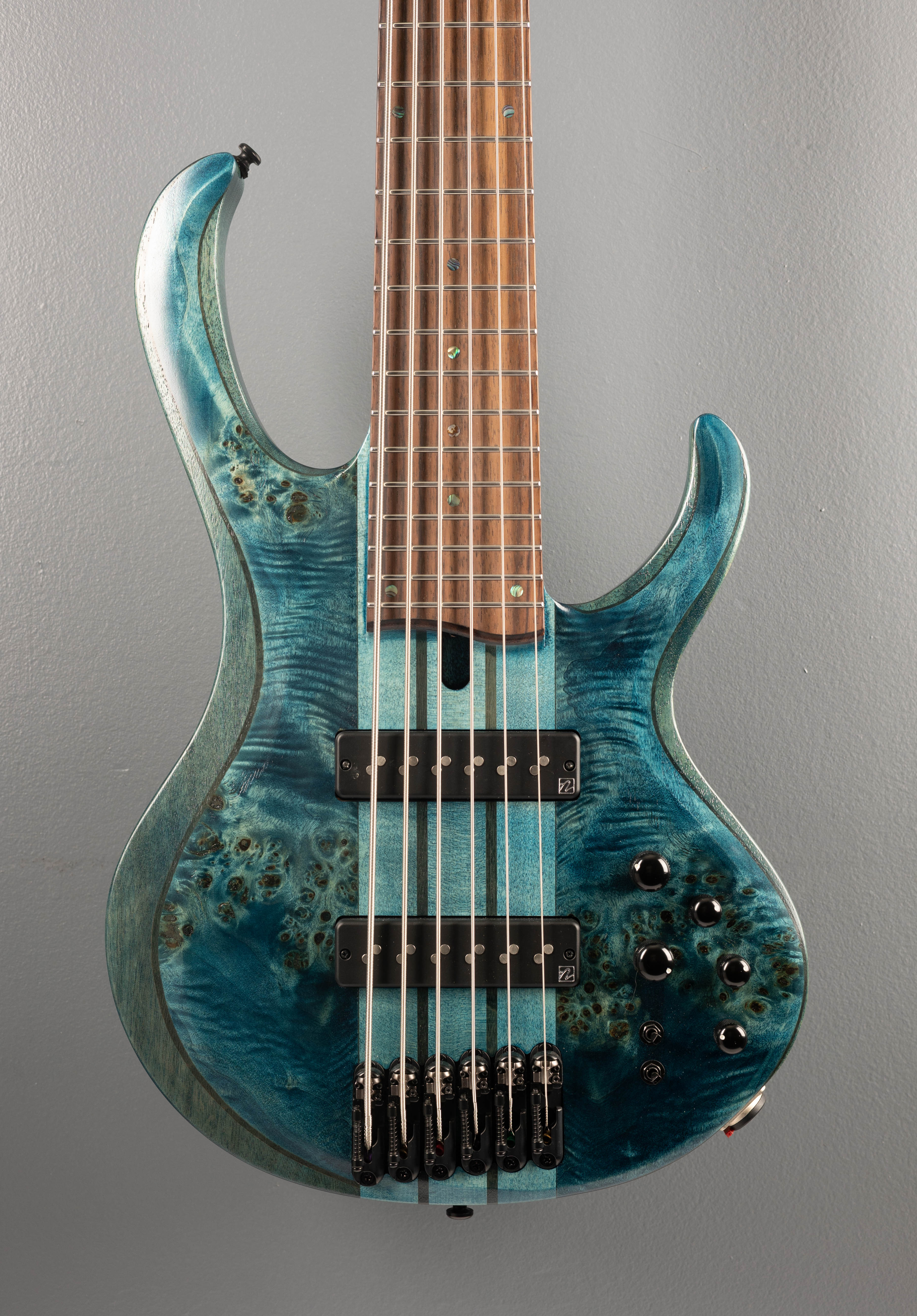 BTB946 Bass - Cosmic Blue Low Gloss - Image 2