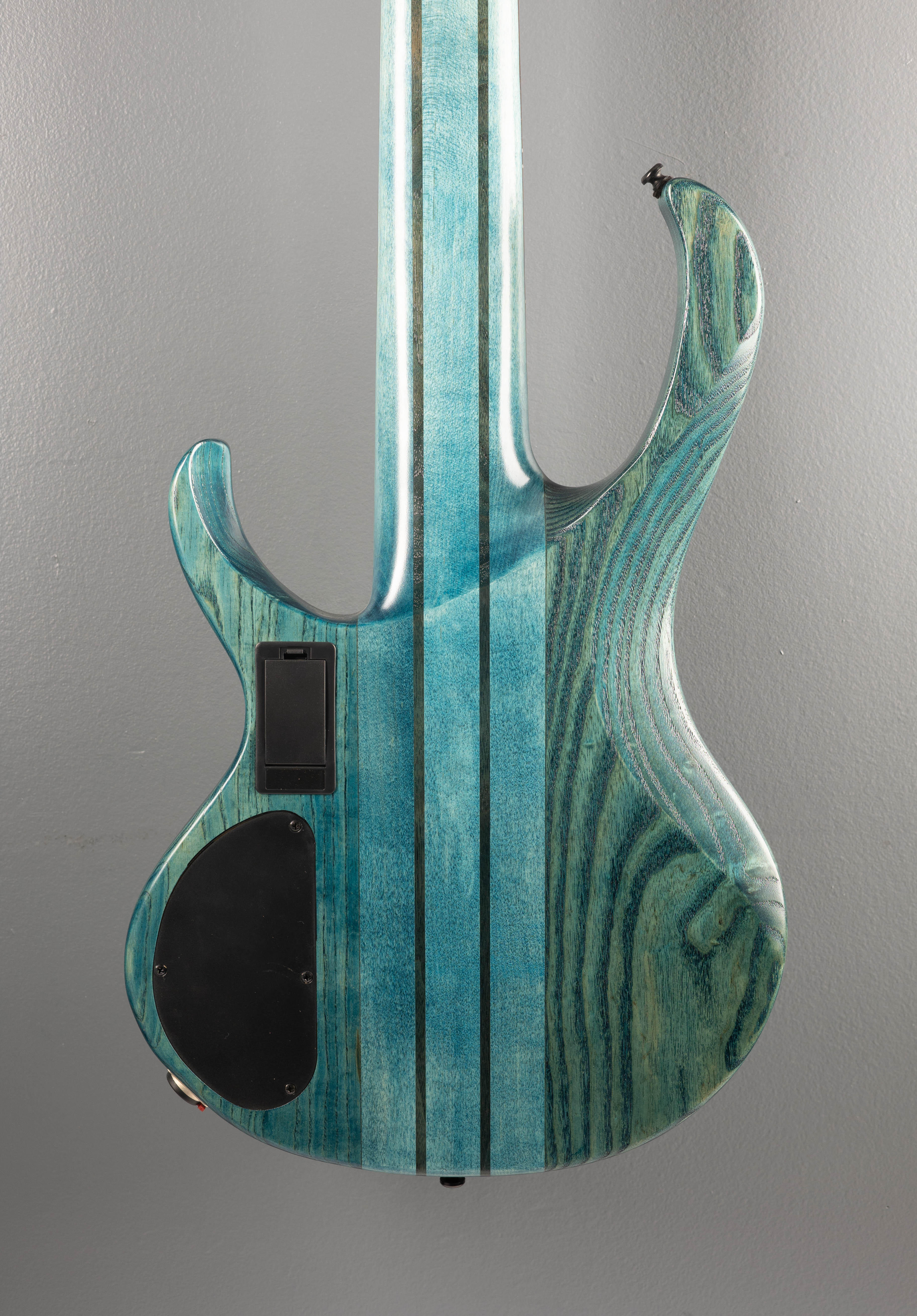 BTB946 Bass - Cosmic Blue Low Gloss - Image 4
