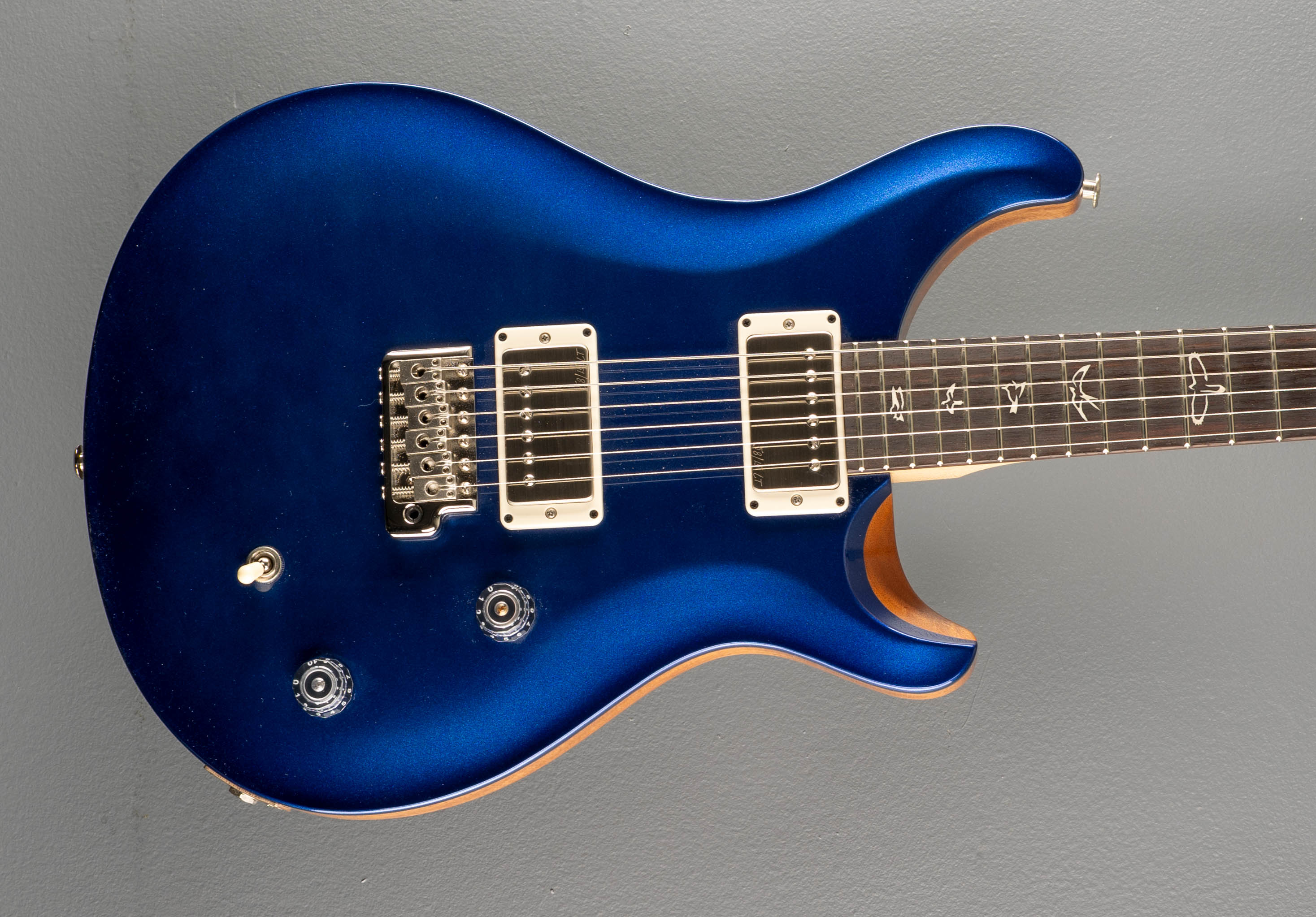 CE-22 Limited Edition - Midnight Metallic