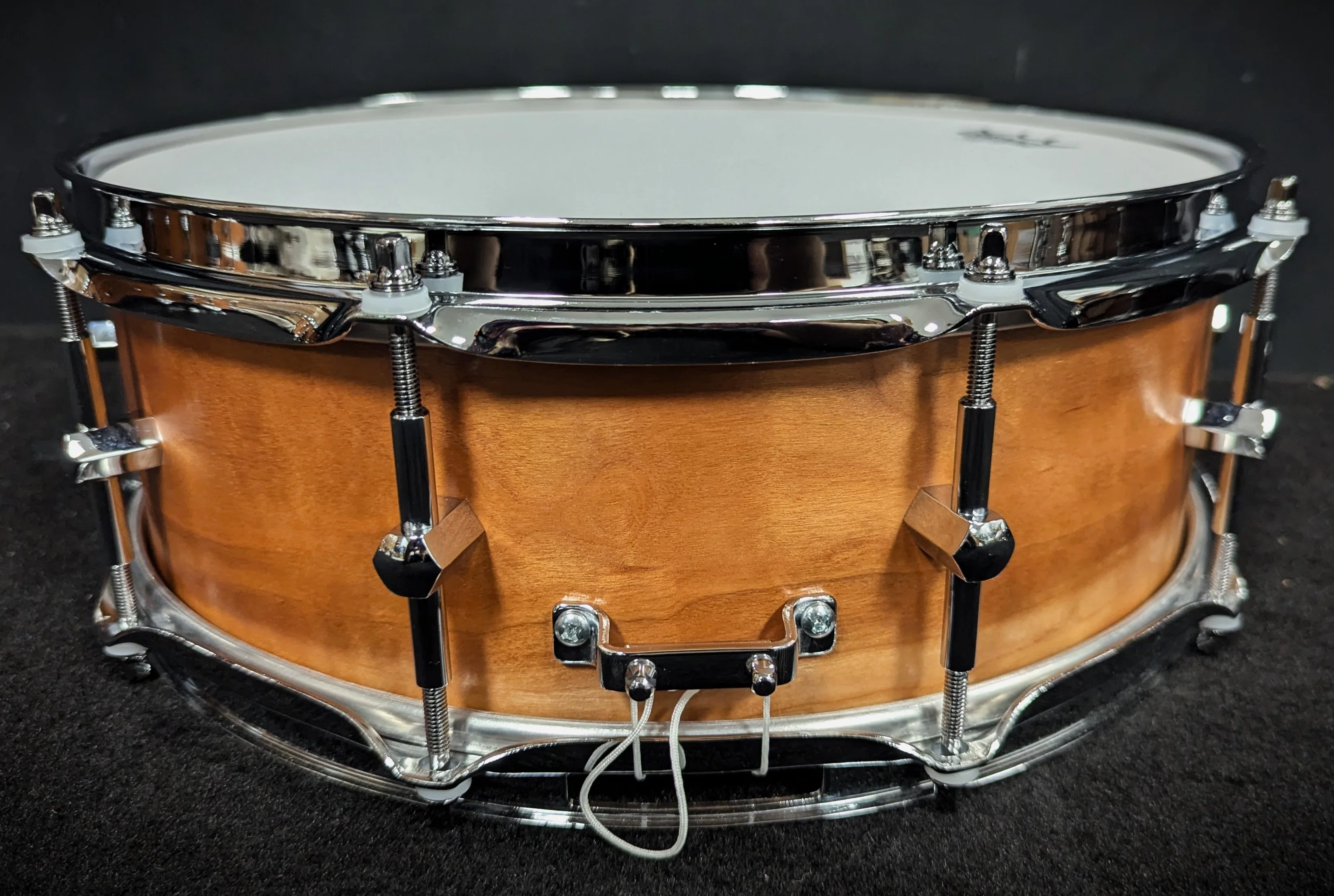Cherry Classic Solid Shell Snare - Image 5