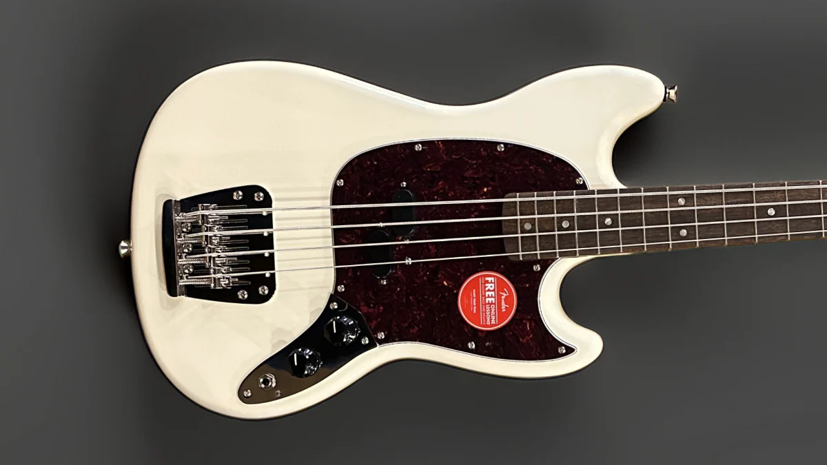 Classic Vibe 60’s Mustang Bass - Olympic White