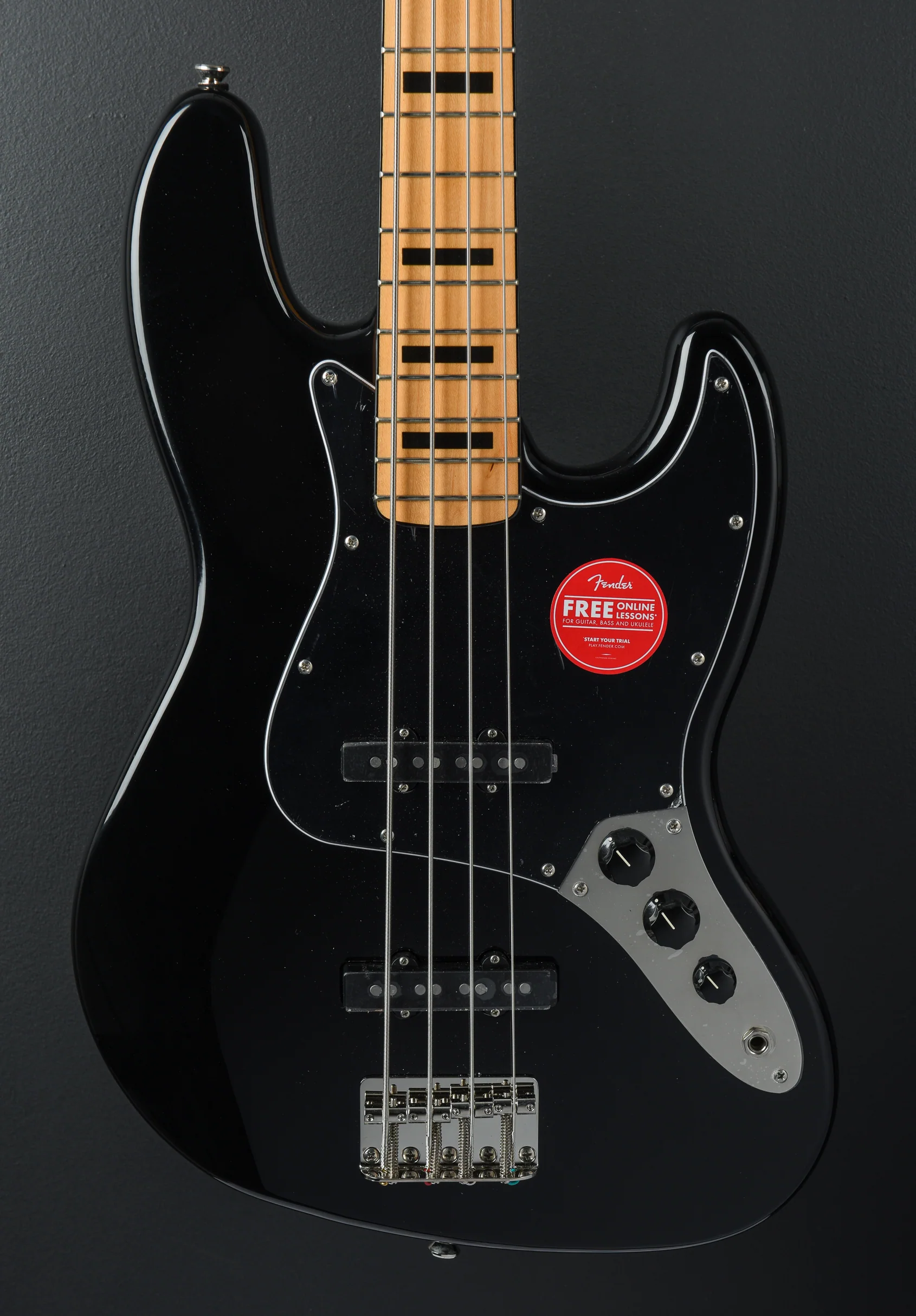 Classic Vibe 70's Jazz Bass - Black - Image 2