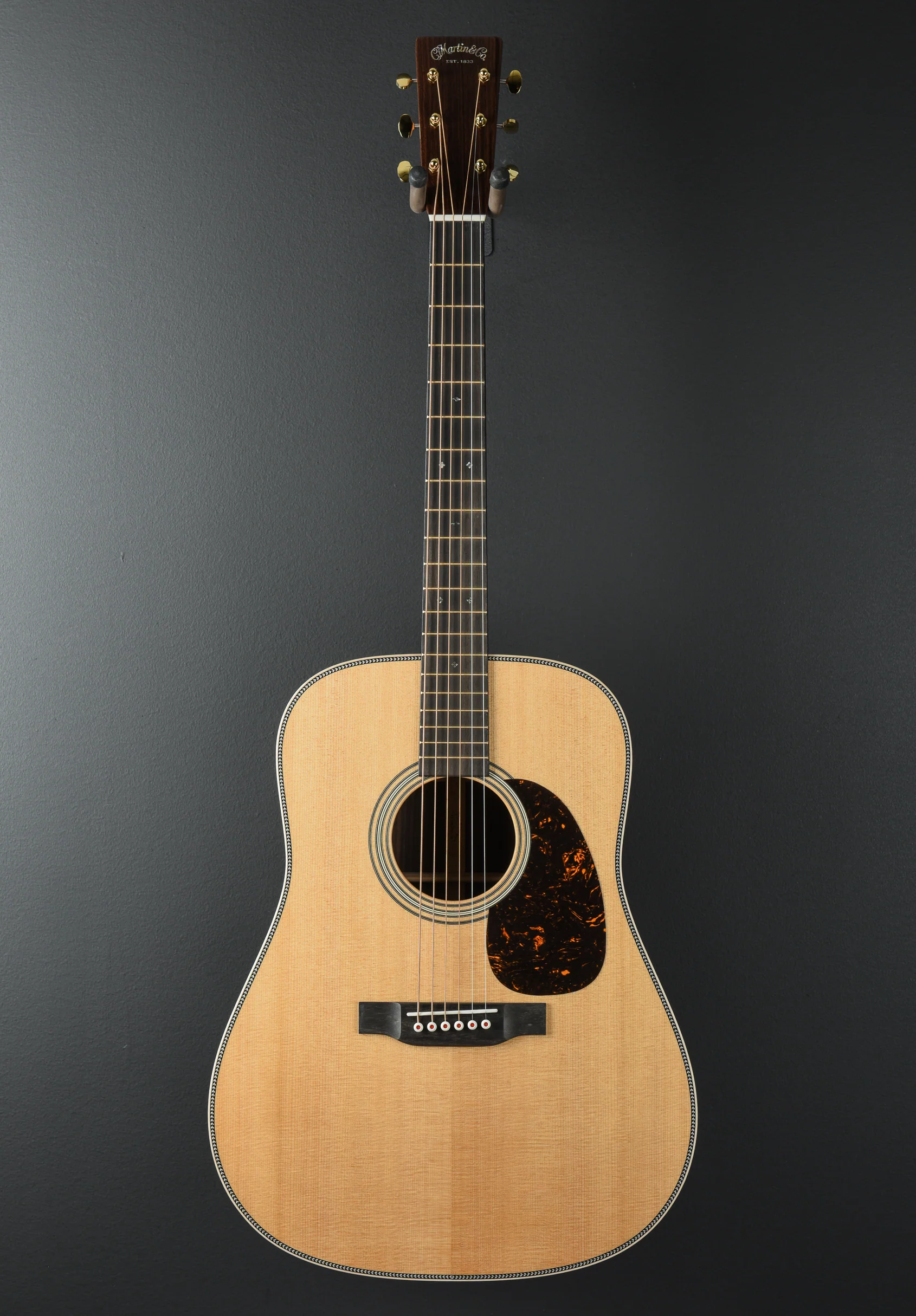 D-28 Modern Deluxe - Image 3