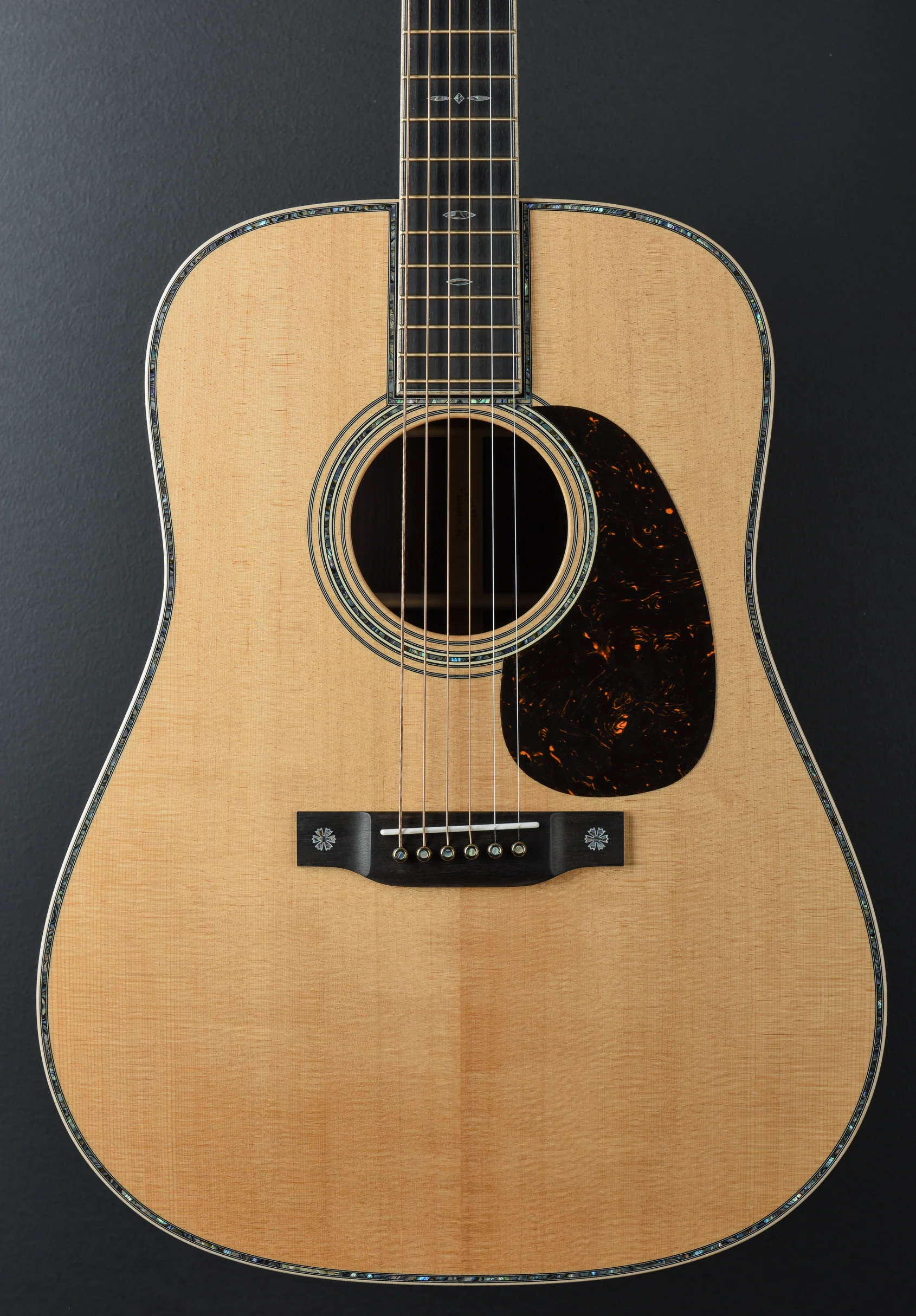D-42 Modern Deluxe - Image 2