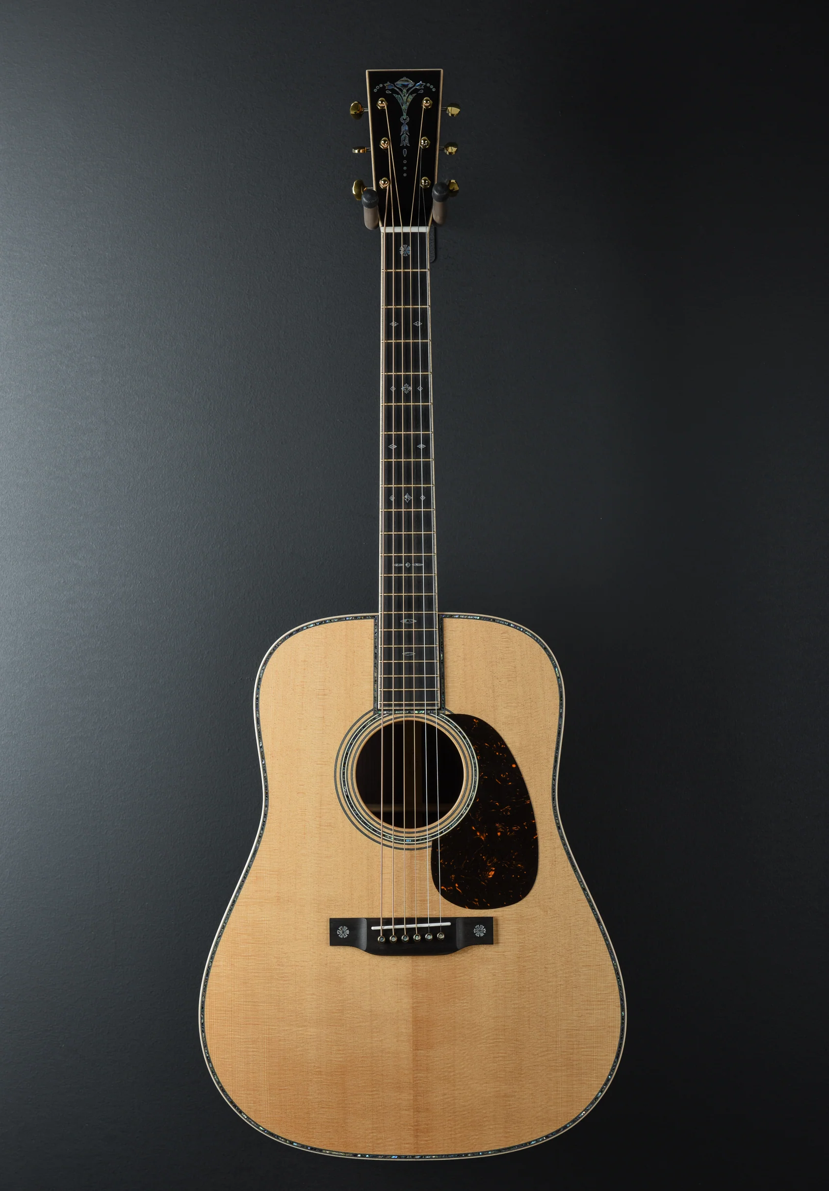D-42 Modern Deluxe - Image 3