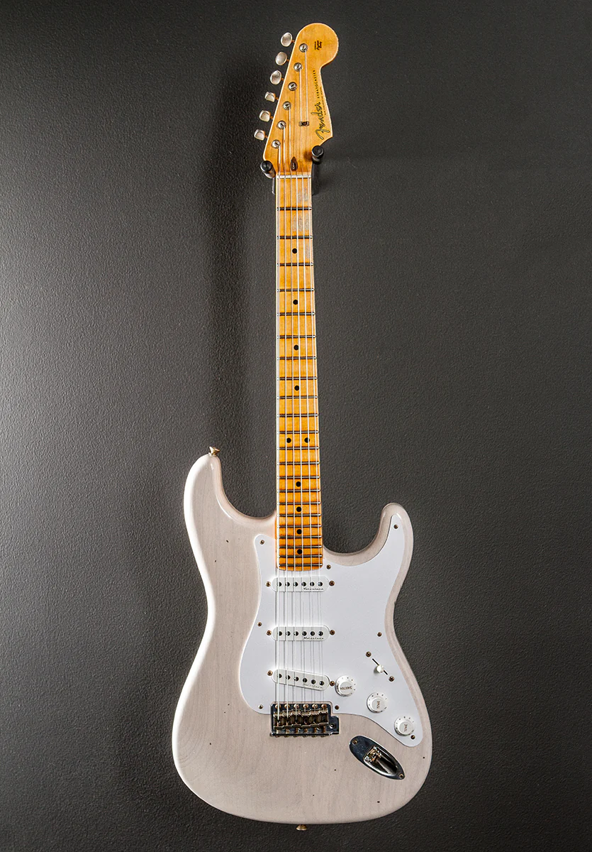 Eric Clapton Signature Journeyman Relic Stratocaster - Aged White Blonde - Image 3