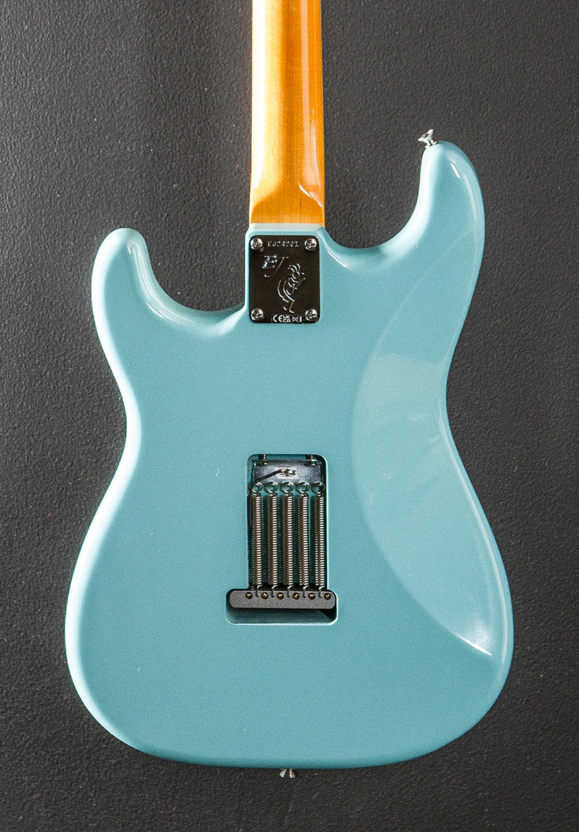 Eric Johnson Stratocaster Rosewood - Tropical Turquoise - Image 4
