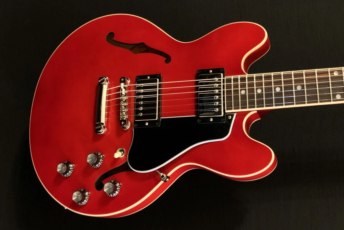 ES-339 - Cherry