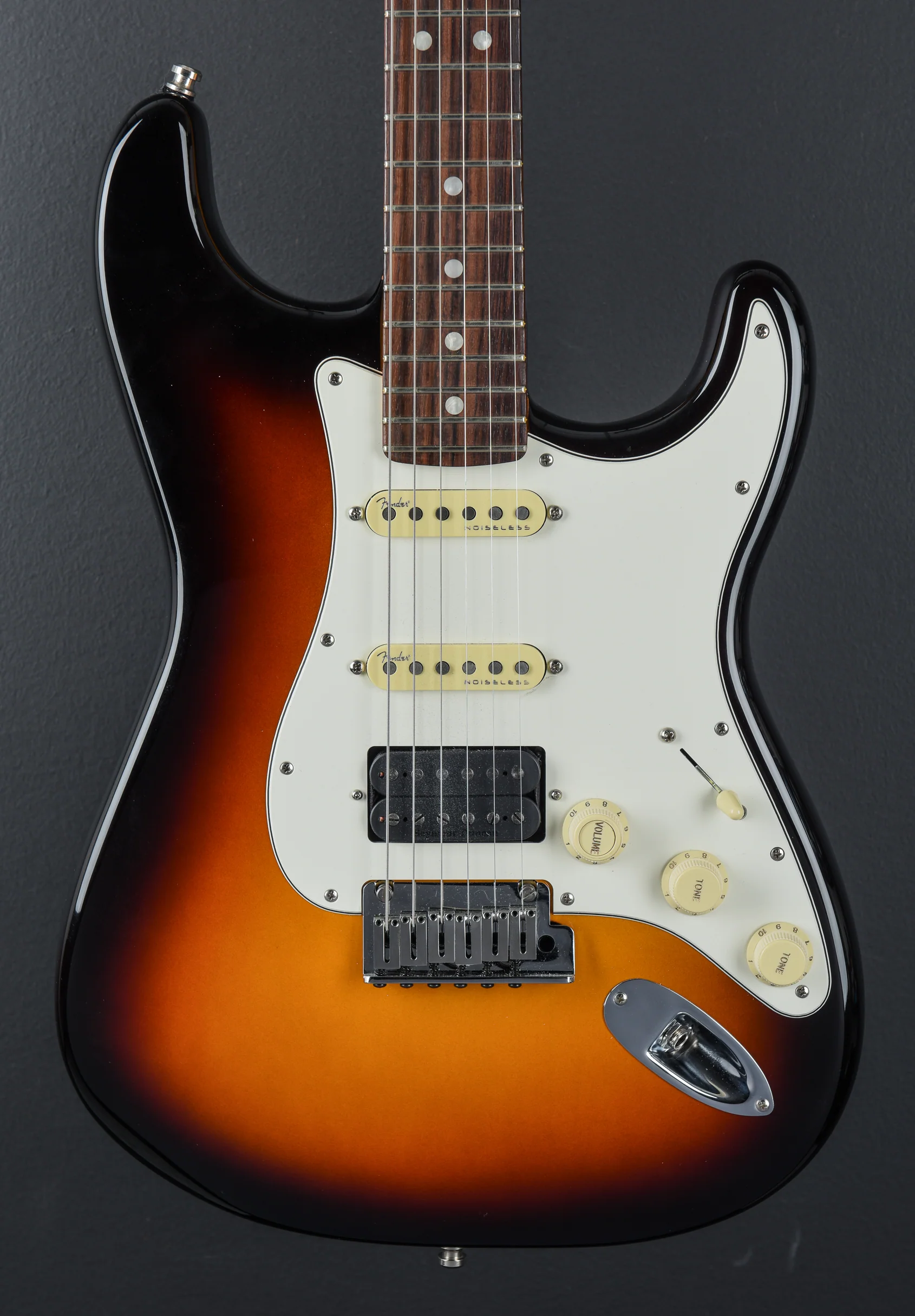 Used Fender American Ultra Strat '22 - Image 2
