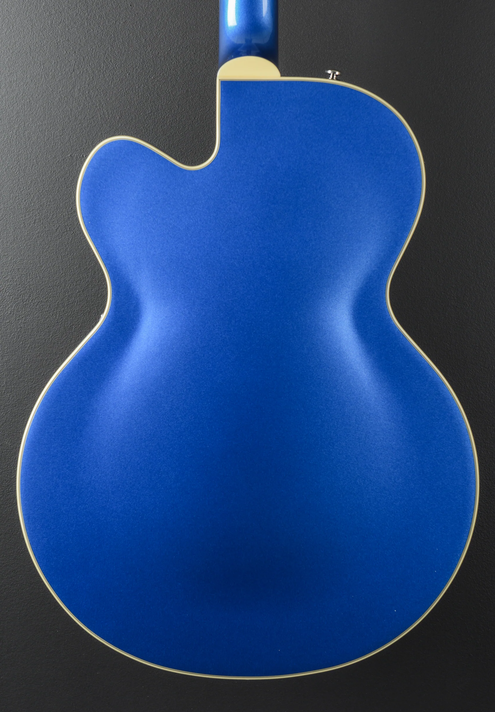 G2420T Streamliner Hollow Body with Bigsby - Fairlane Blue - Image 4