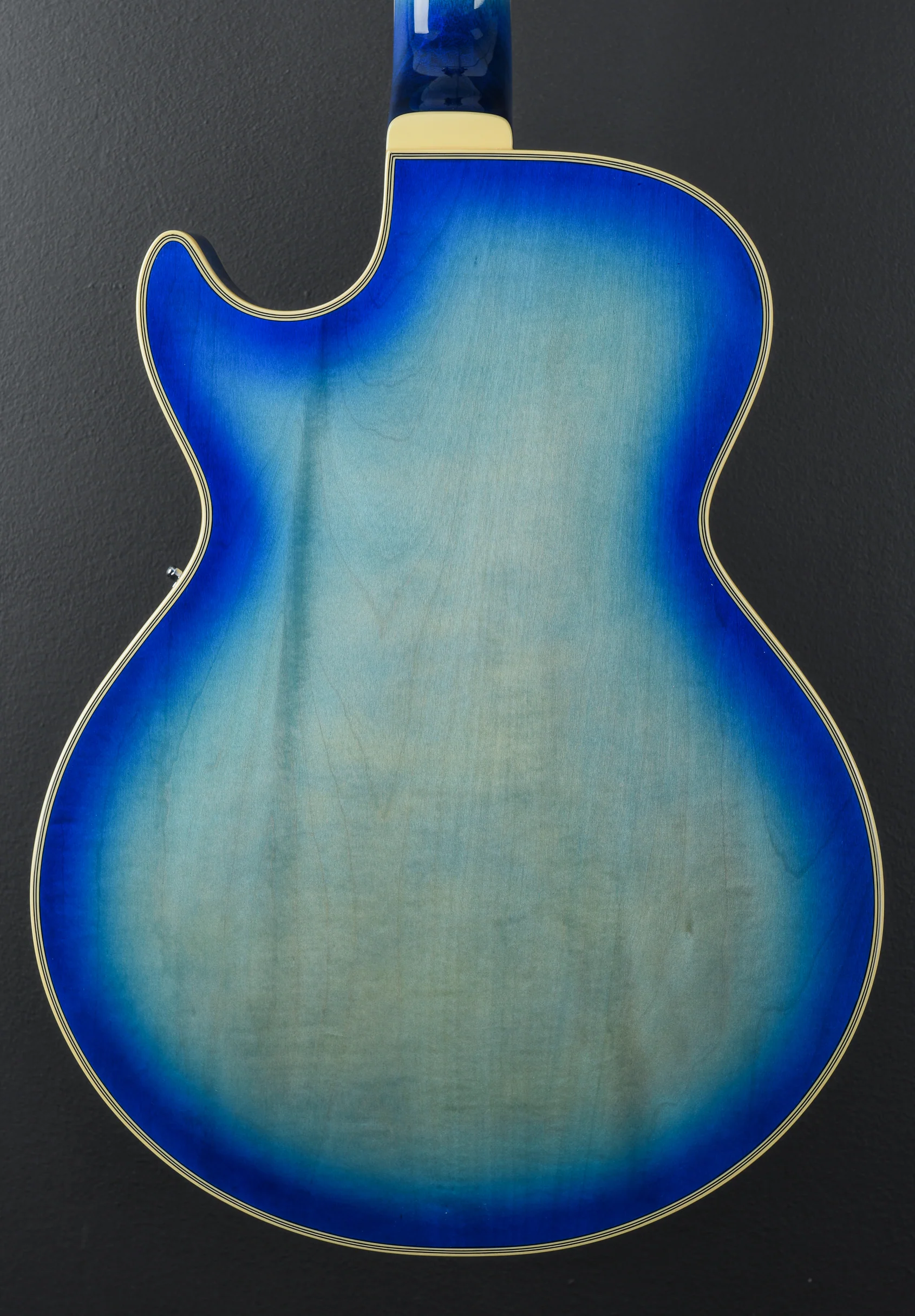 GB10EMJBB George Benson Signature Hollowbody - Jet Blue Burst - Image 4