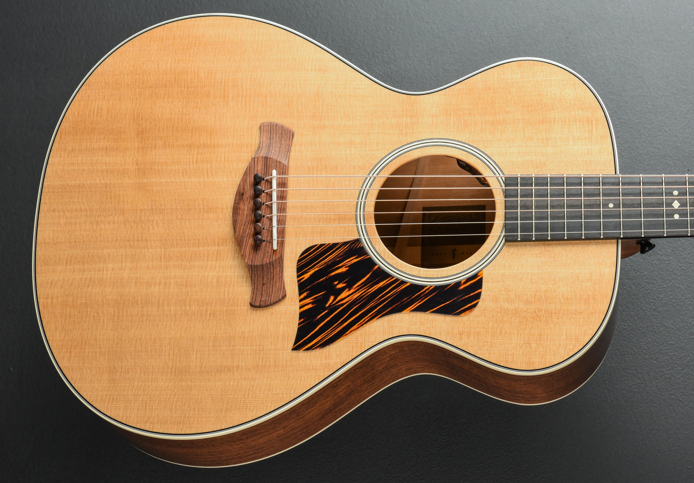 Gold Label 512e