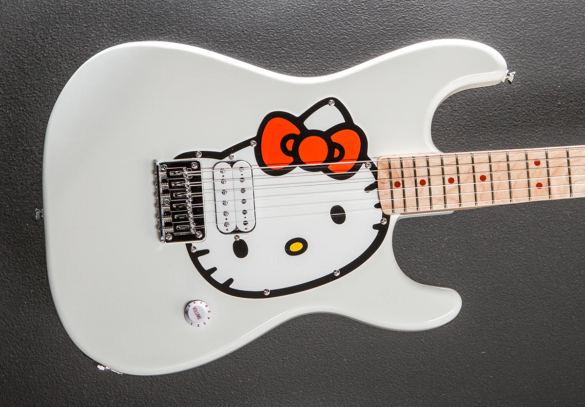 Hello Kitty Stratocaster - White