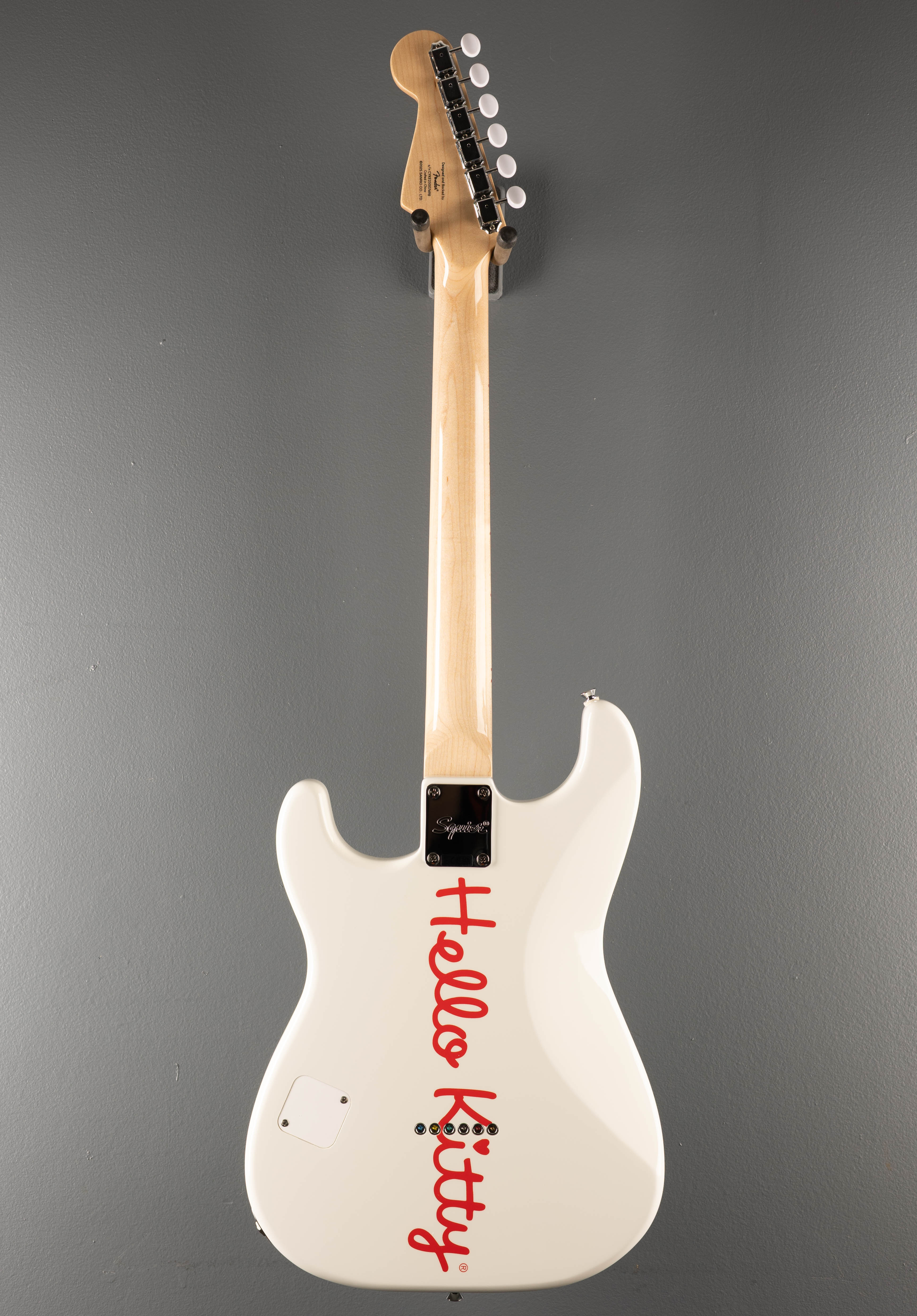 Hello Kitty Stratocaster - White - Image 5