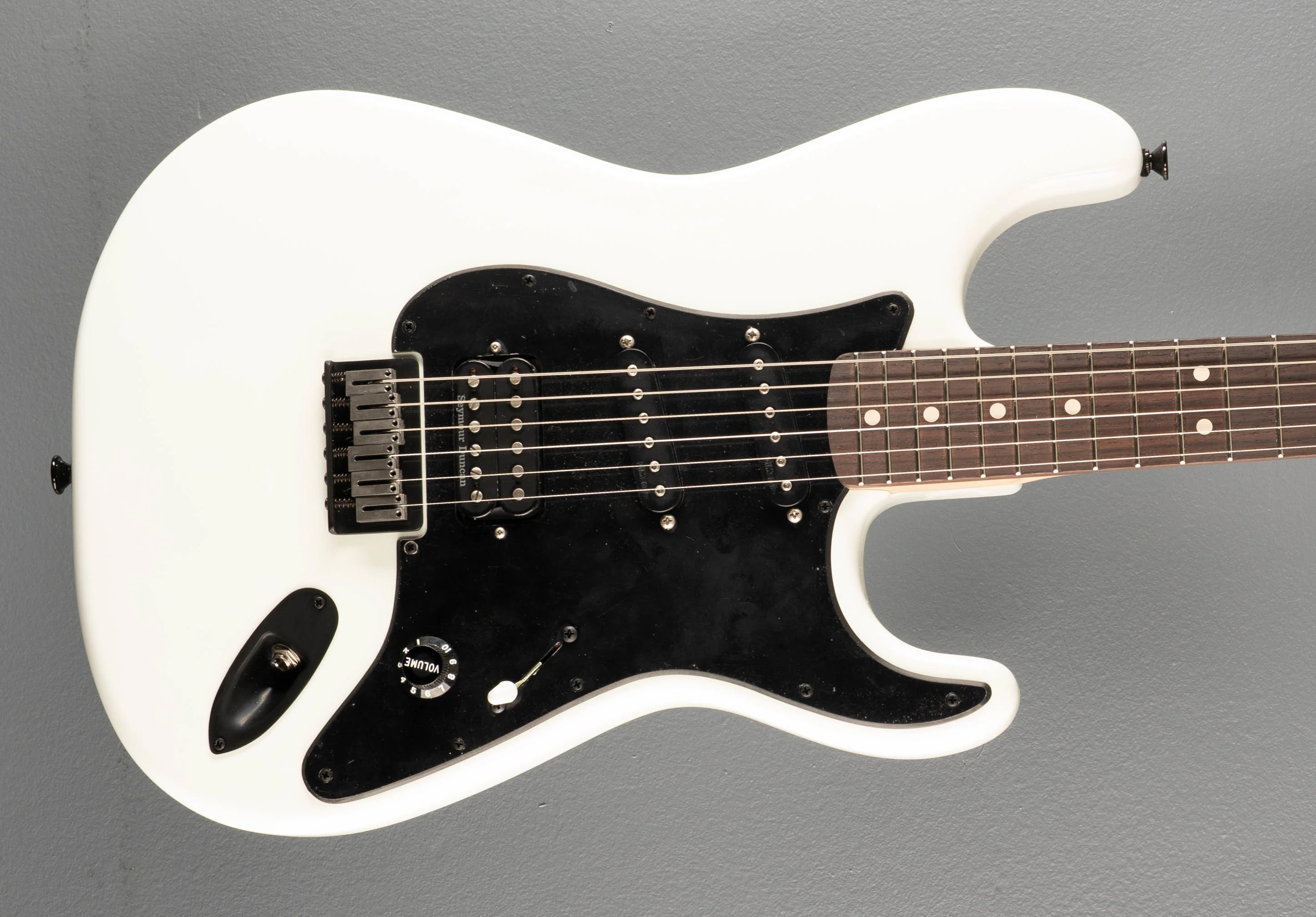 Jake E Lee USA Signature - Pearl White w/ Lavender Hue