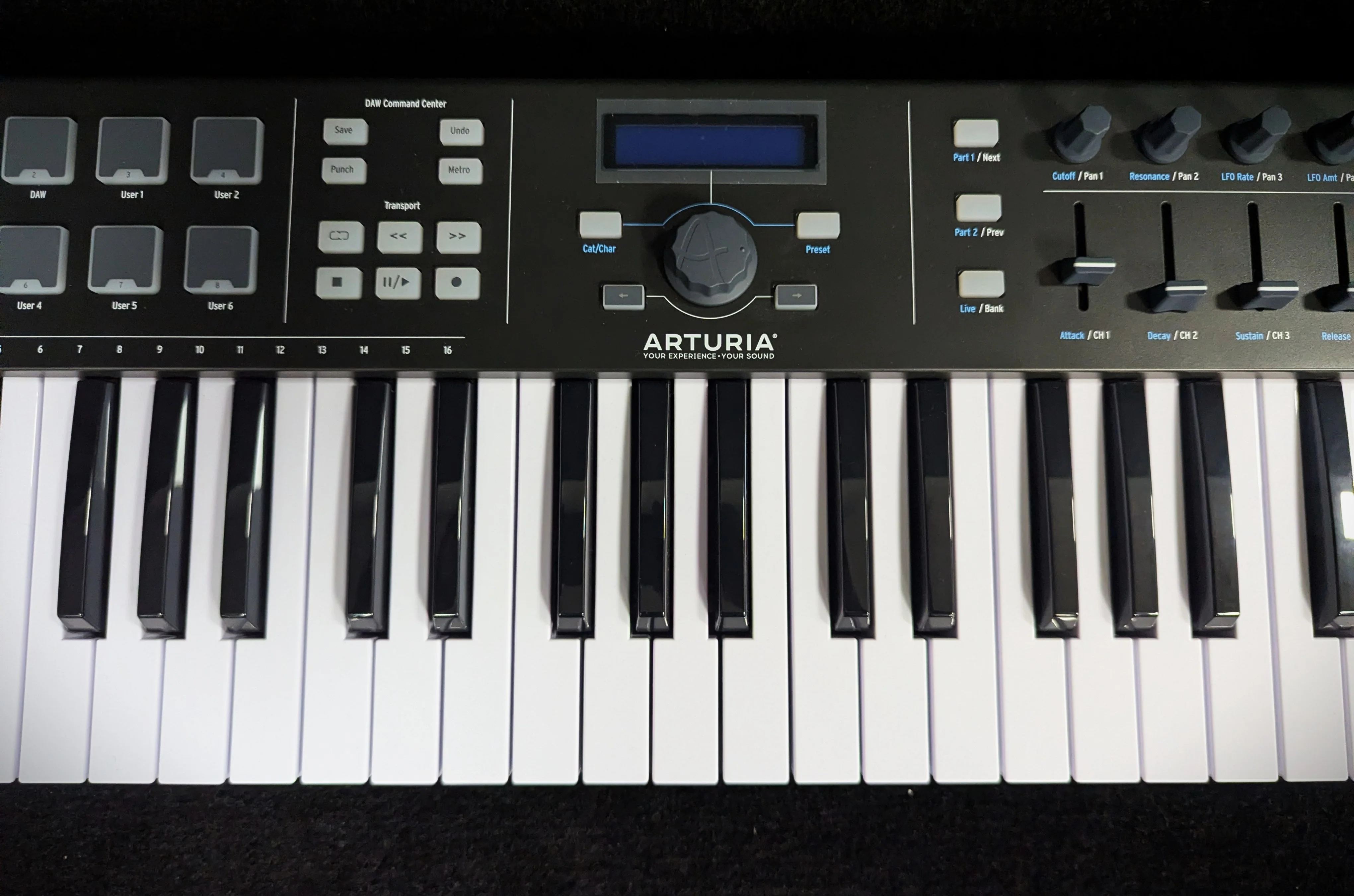 Keylab Essential 49 Keyboard Controller - Image 3