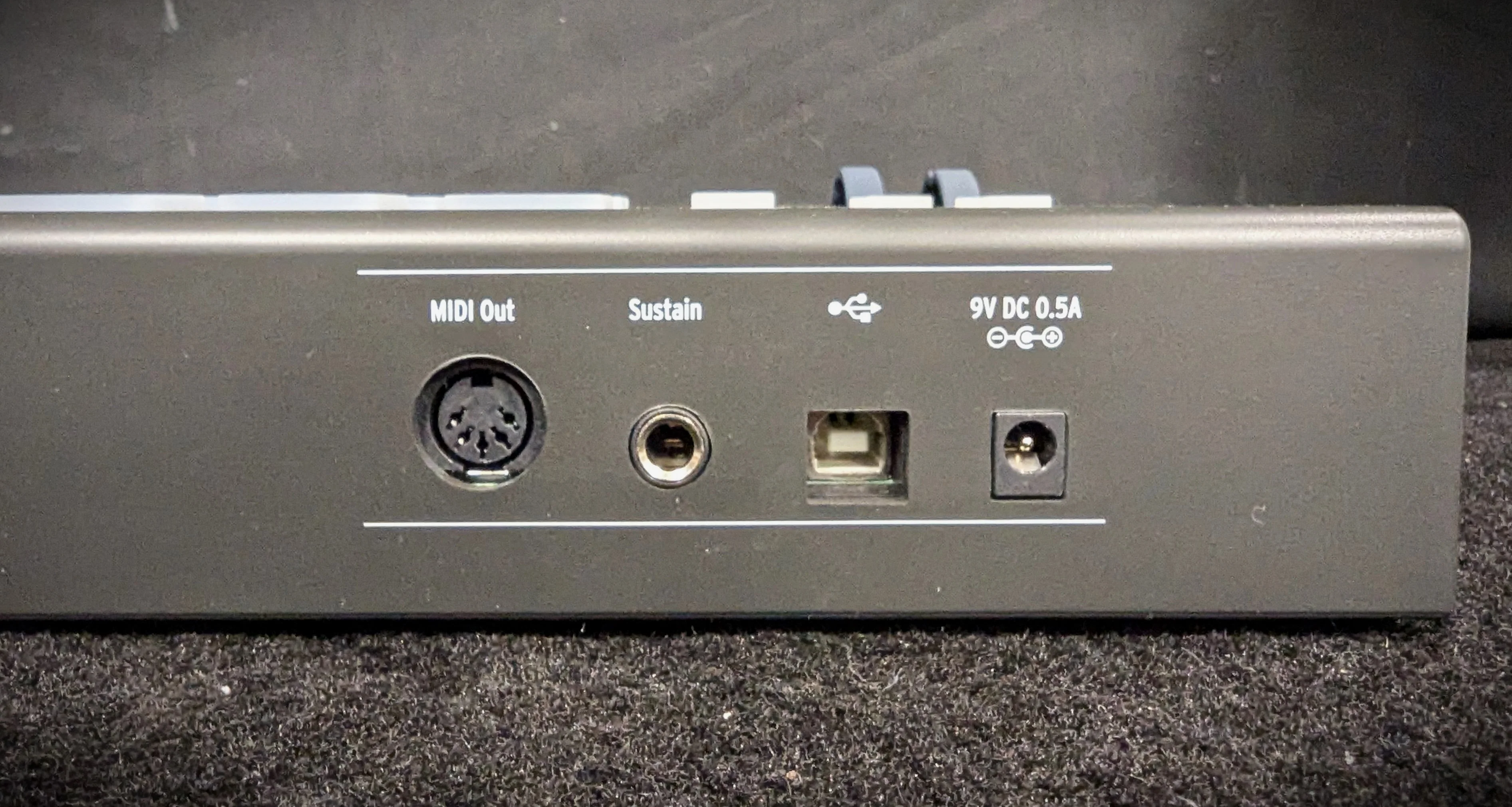 Keylab Essential 49 Keyboard Controller - Image 5