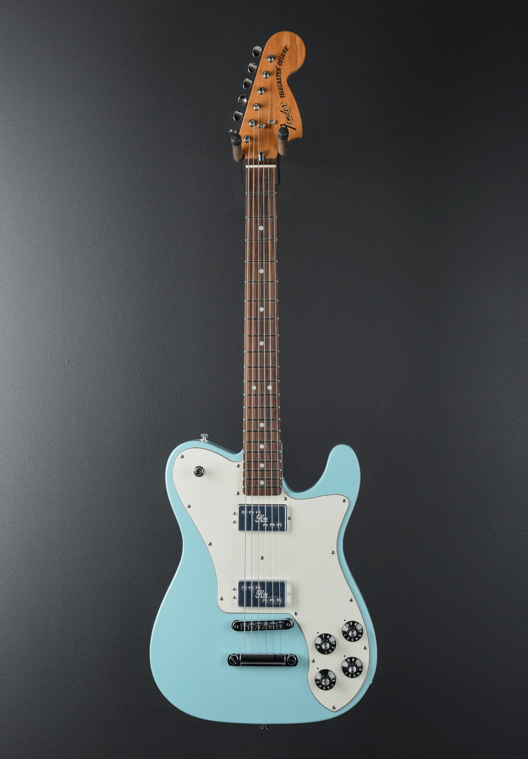 Kingfish Delta Day Telecaster Deluxe - Daphne Blue - Image 3